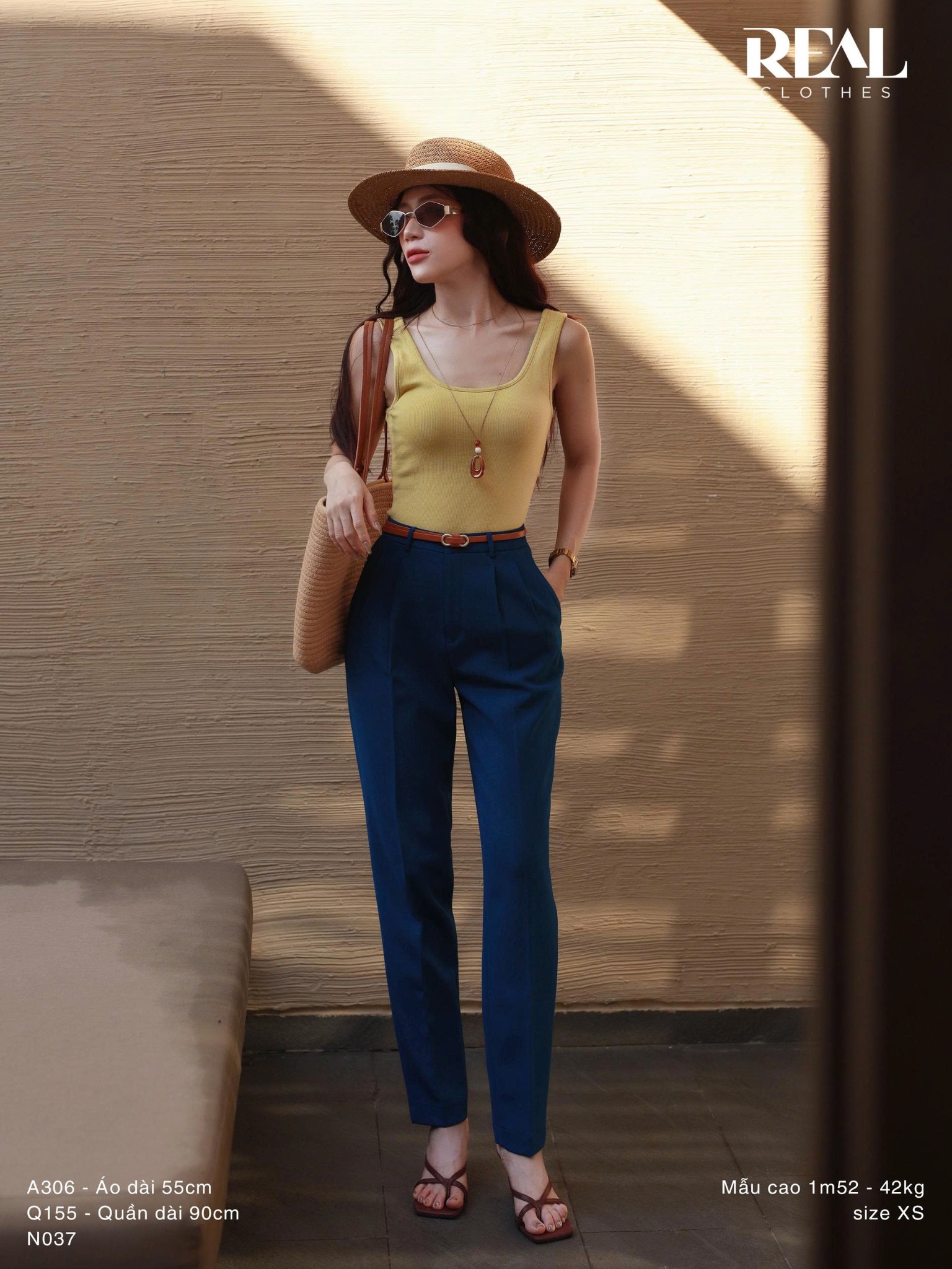 Áo tank top cổ U SALE