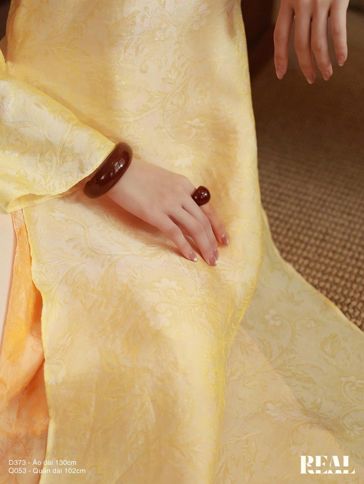 Áo dài 2 tà Lụa Là