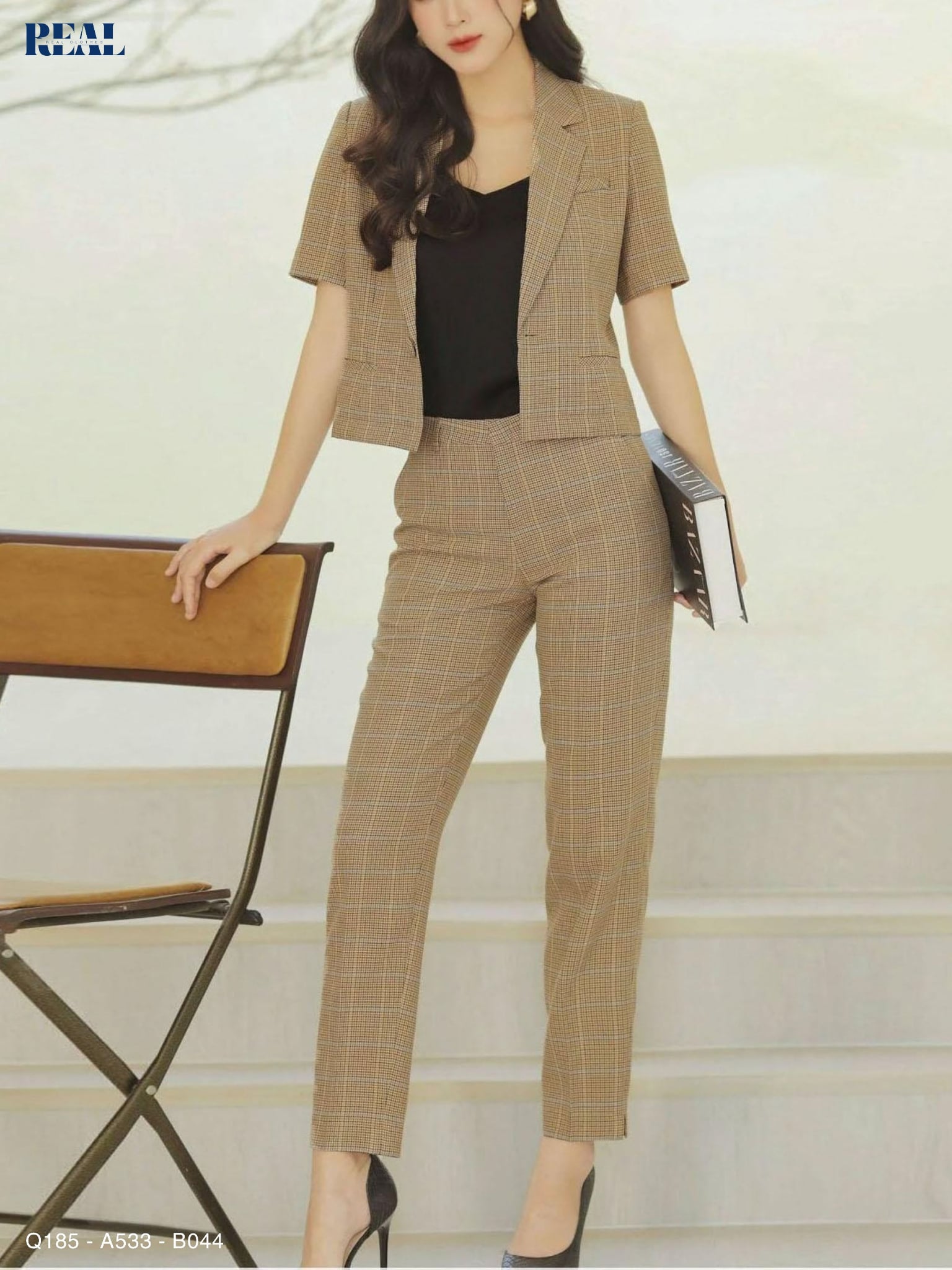 Quần ống đứng SALE