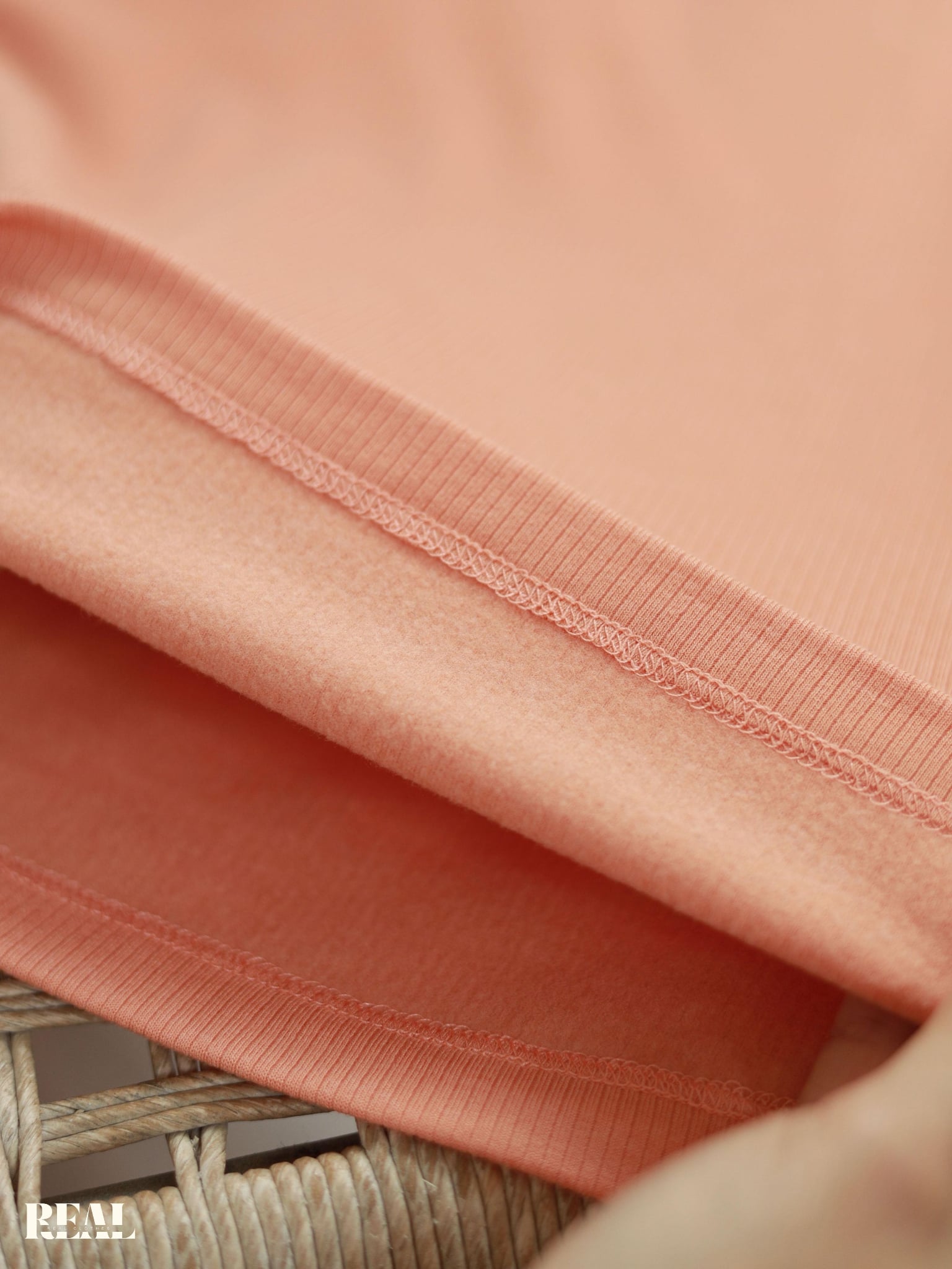 Áo tank top cổ U SALE