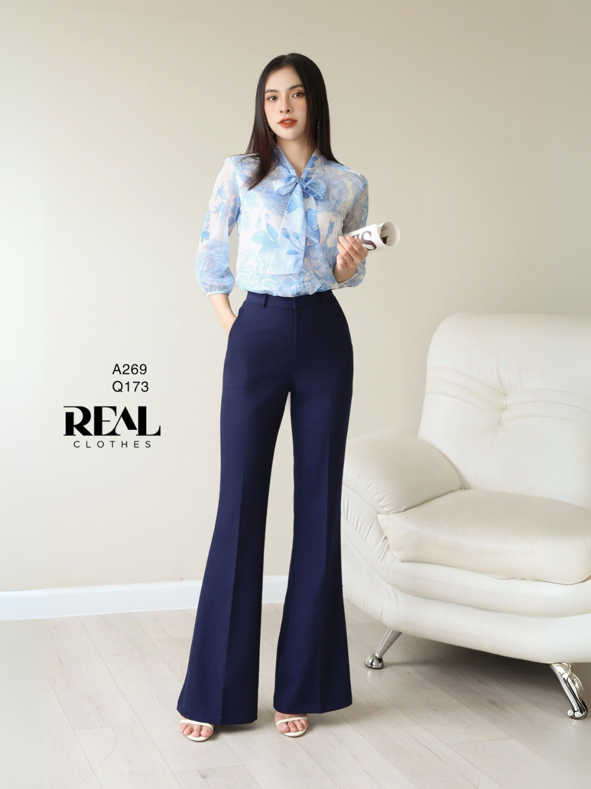 Quần loe cindy xanh navy SALE