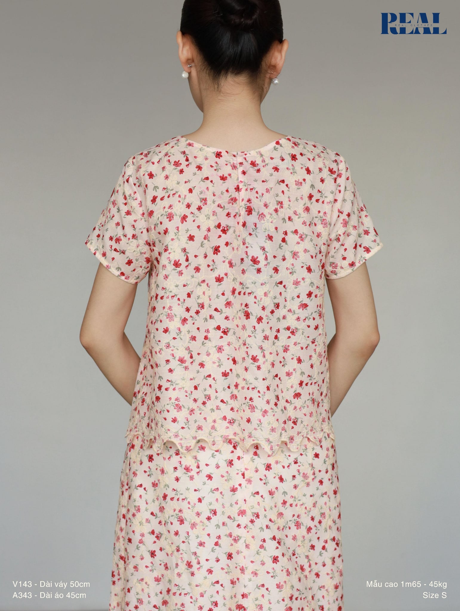 Áo cotton hoa thêu