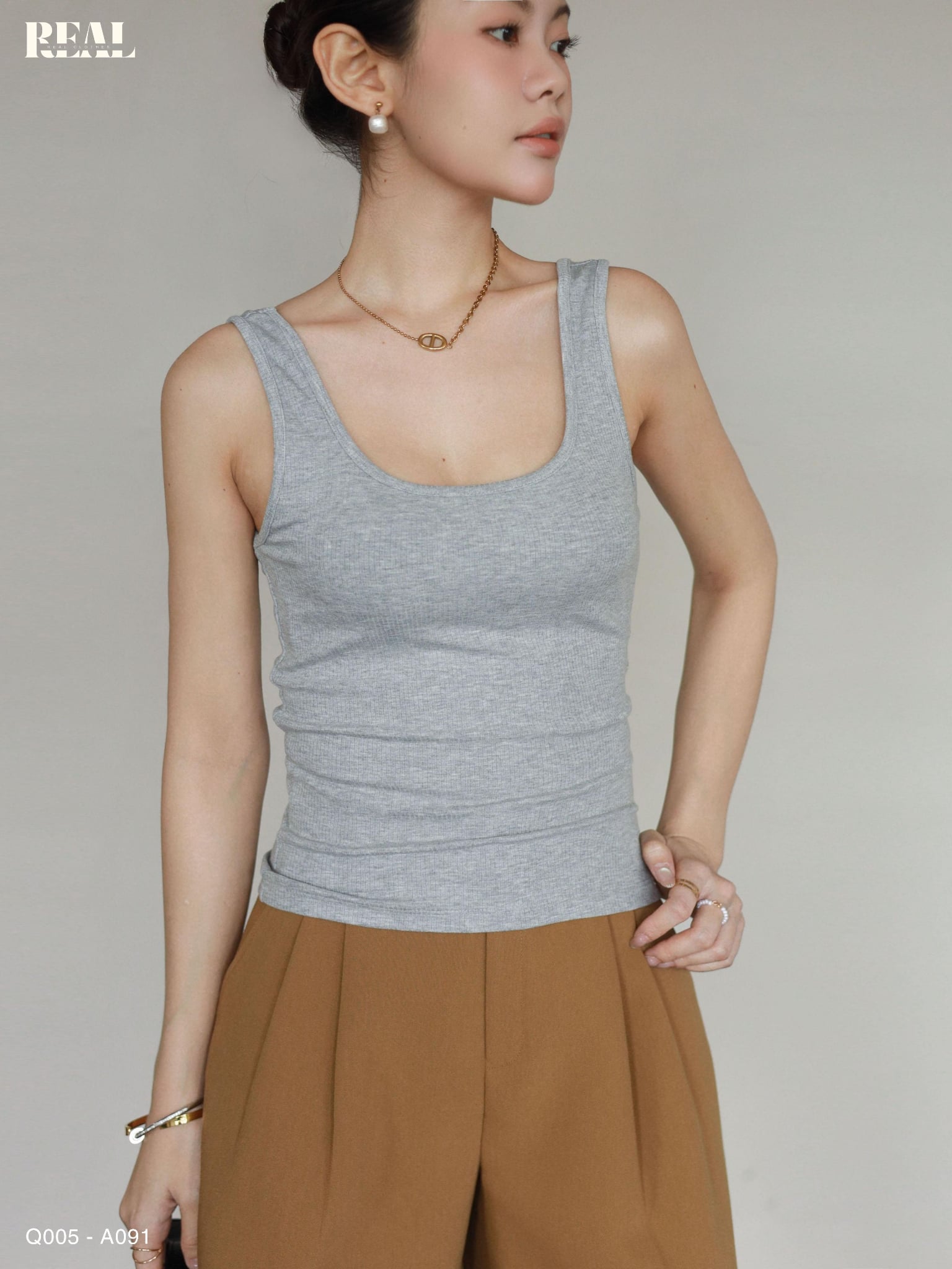 Áo tank top cổ U SALE