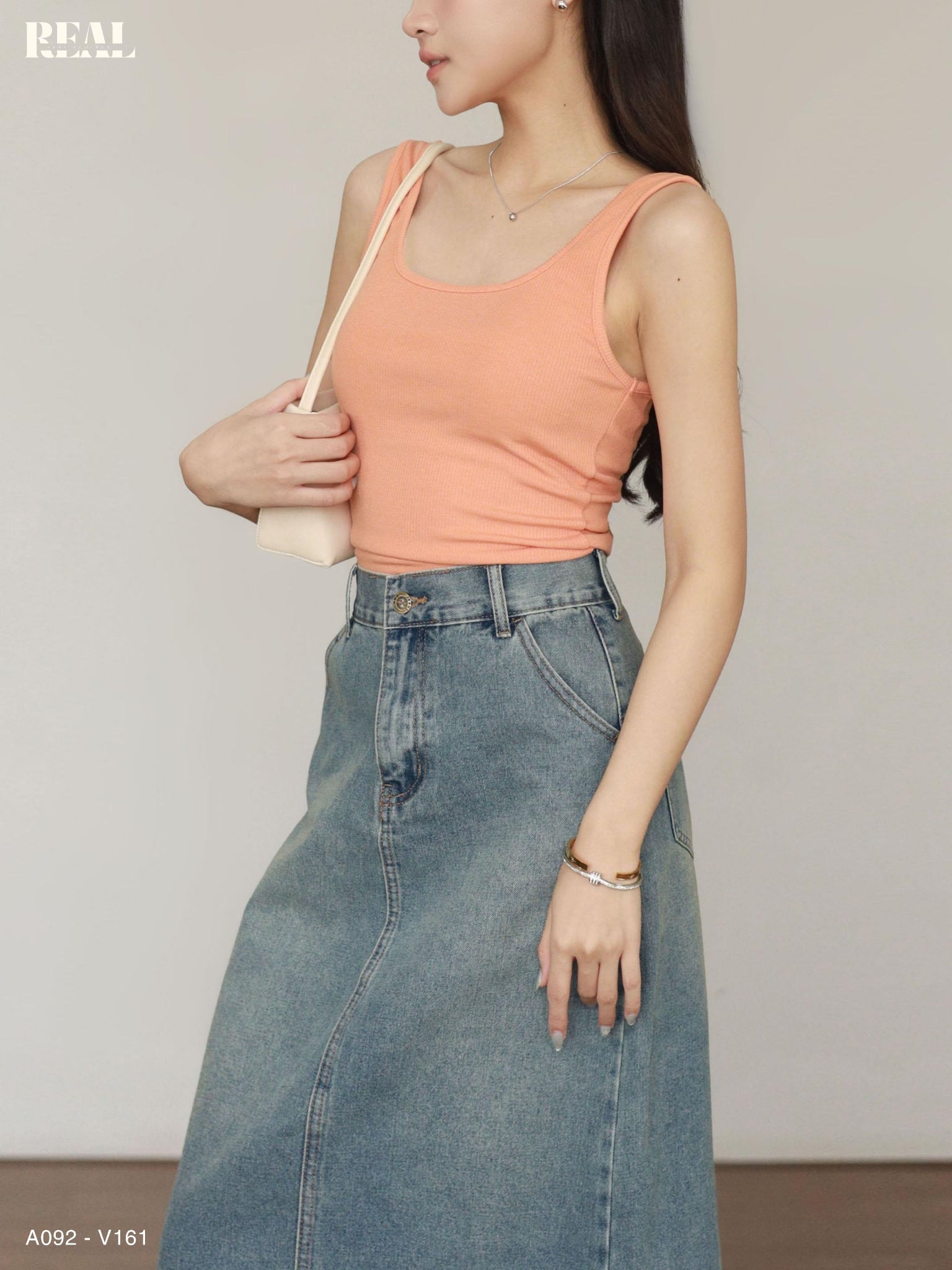 Áo tank top cổ U SALE