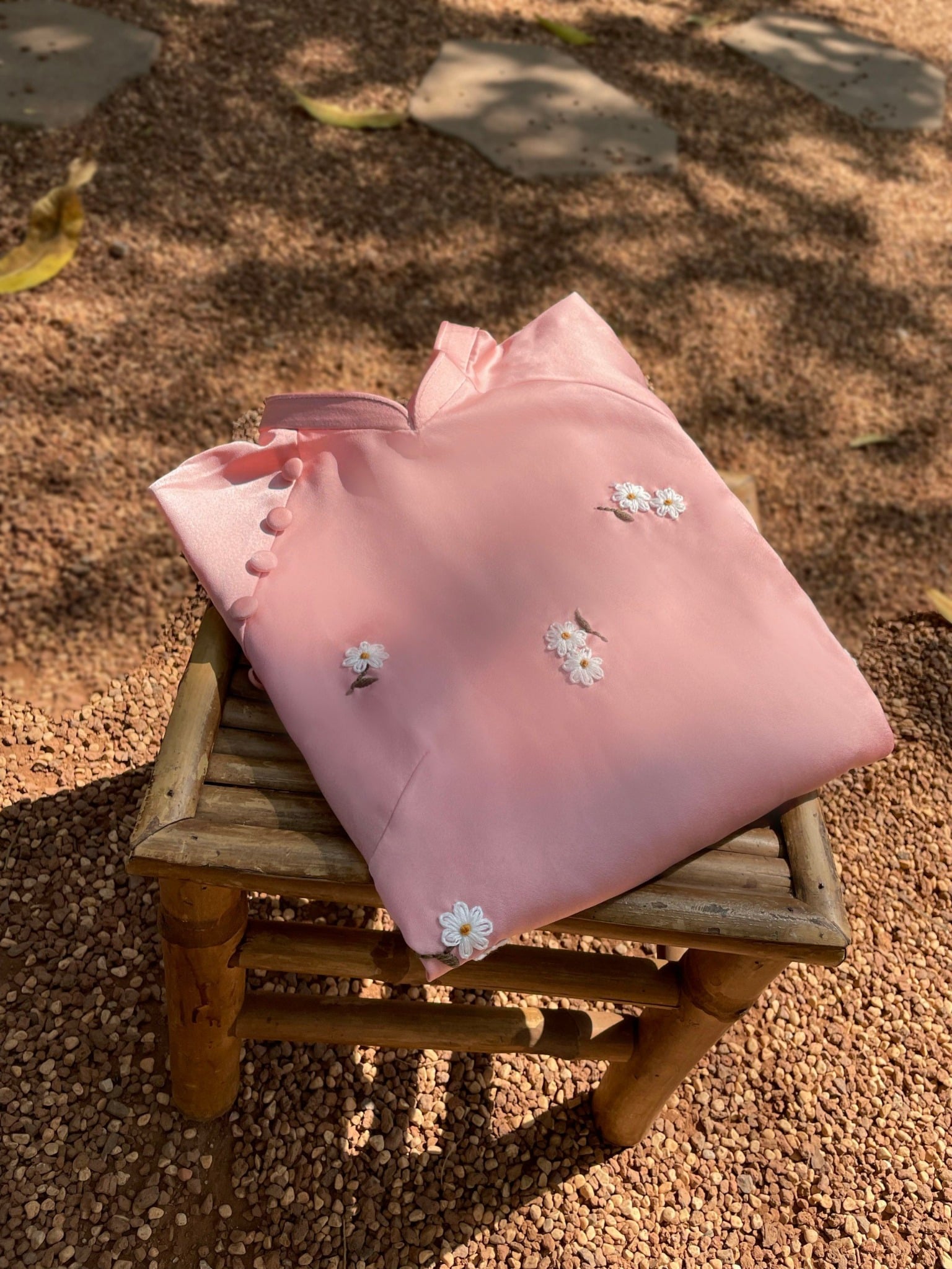 Áo dài cách tân Vivi