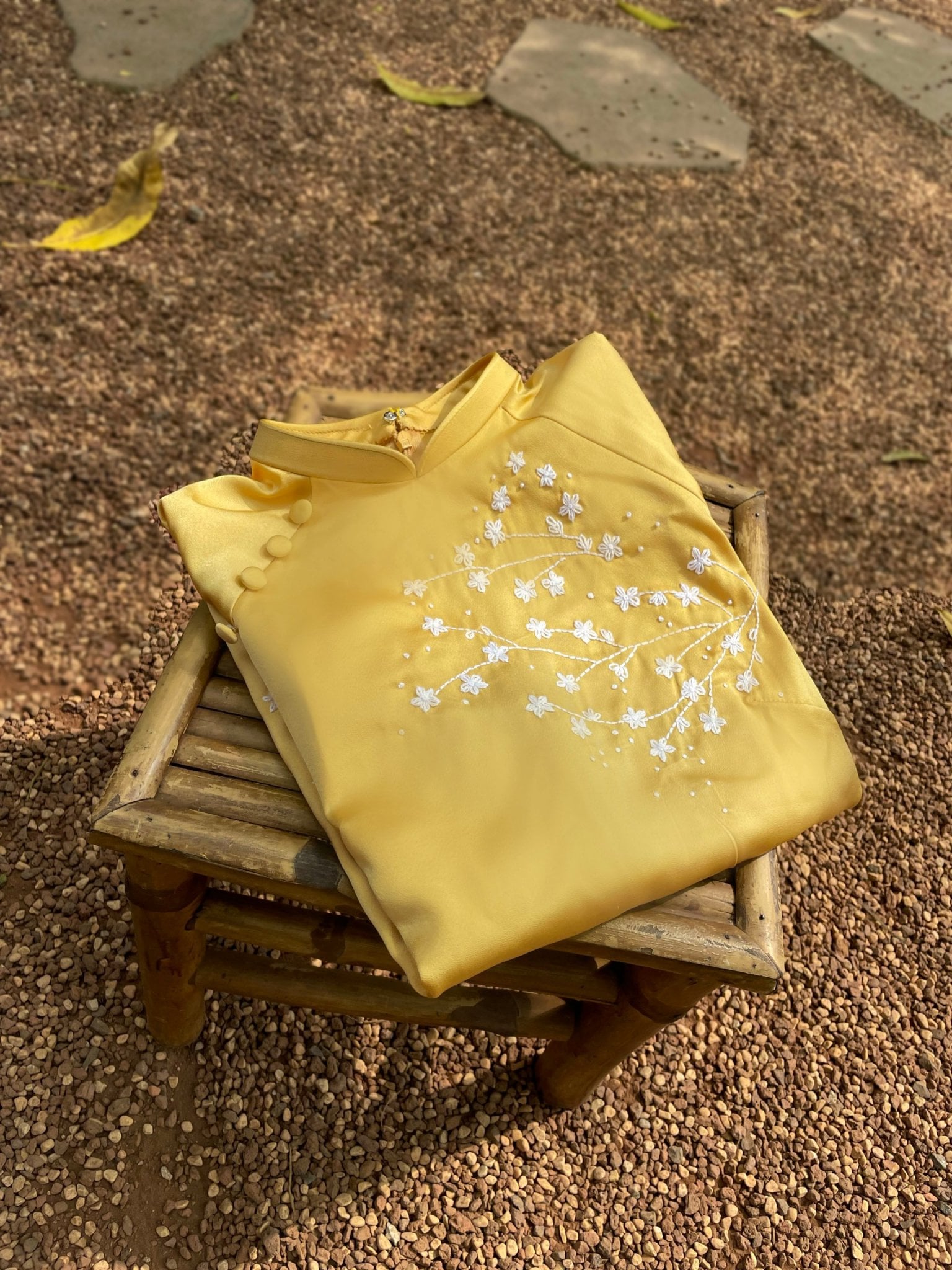 Áo dài cách tân Vivi