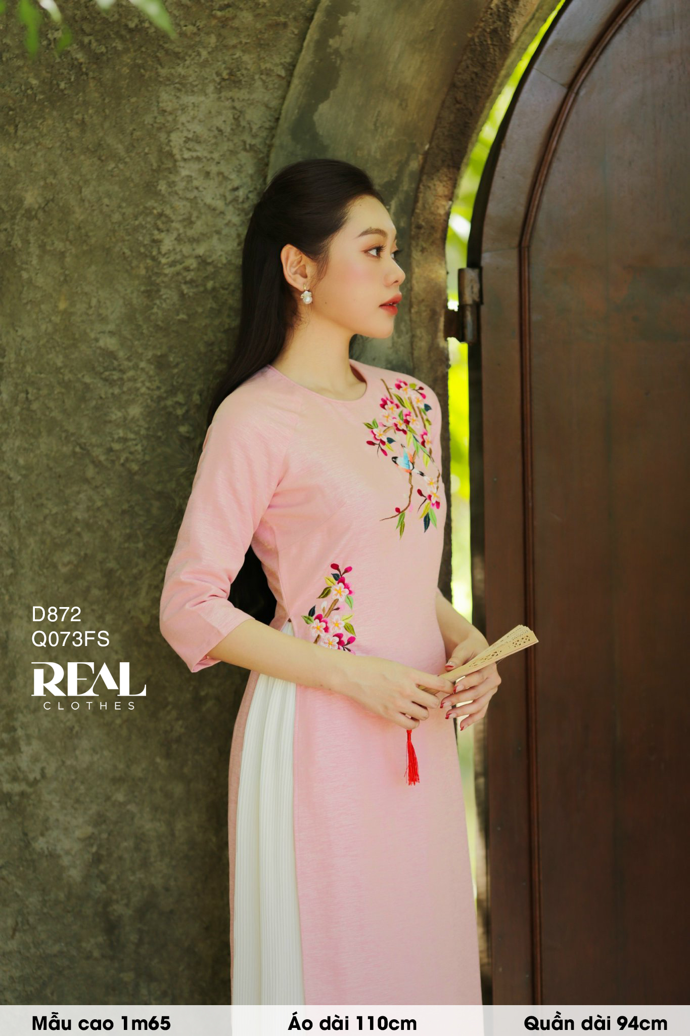 Áo dài cách tân thêu - size XS