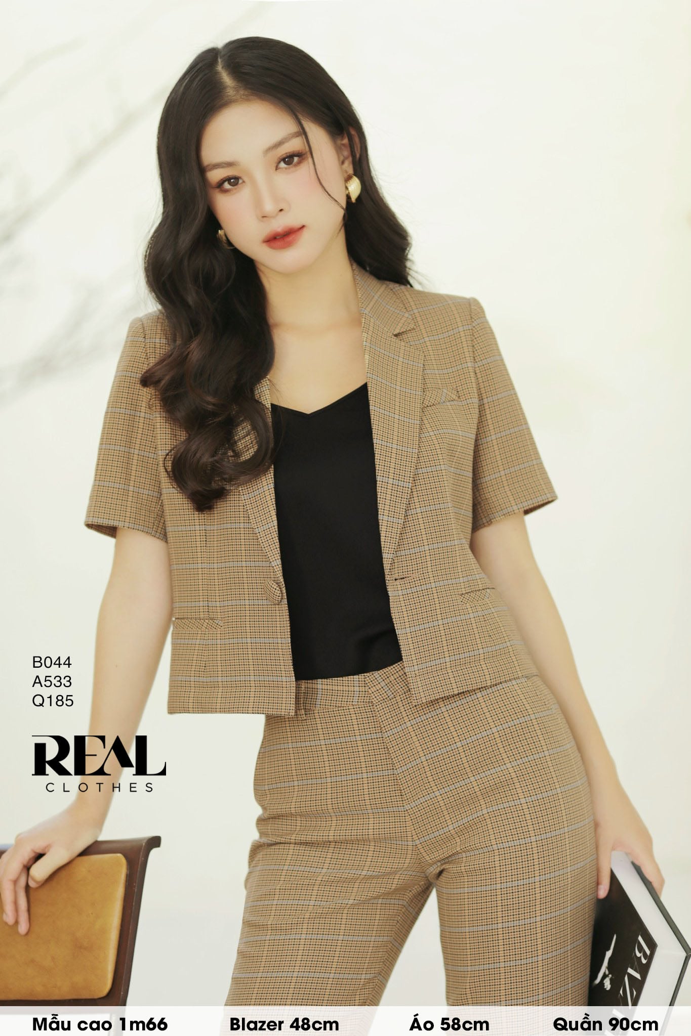 Blazer tay ngắn SALE