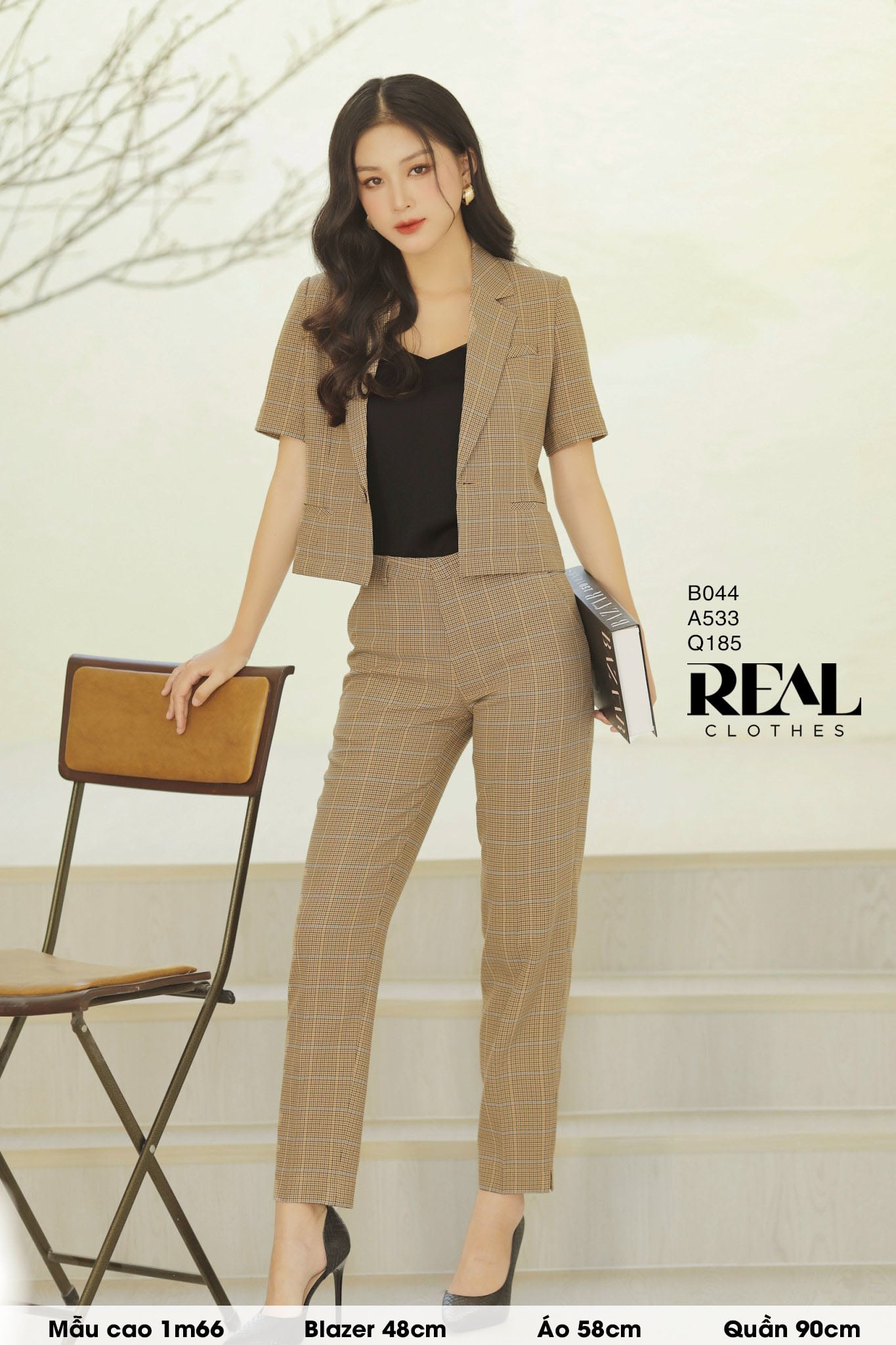 Blazer tay ngắn SALE