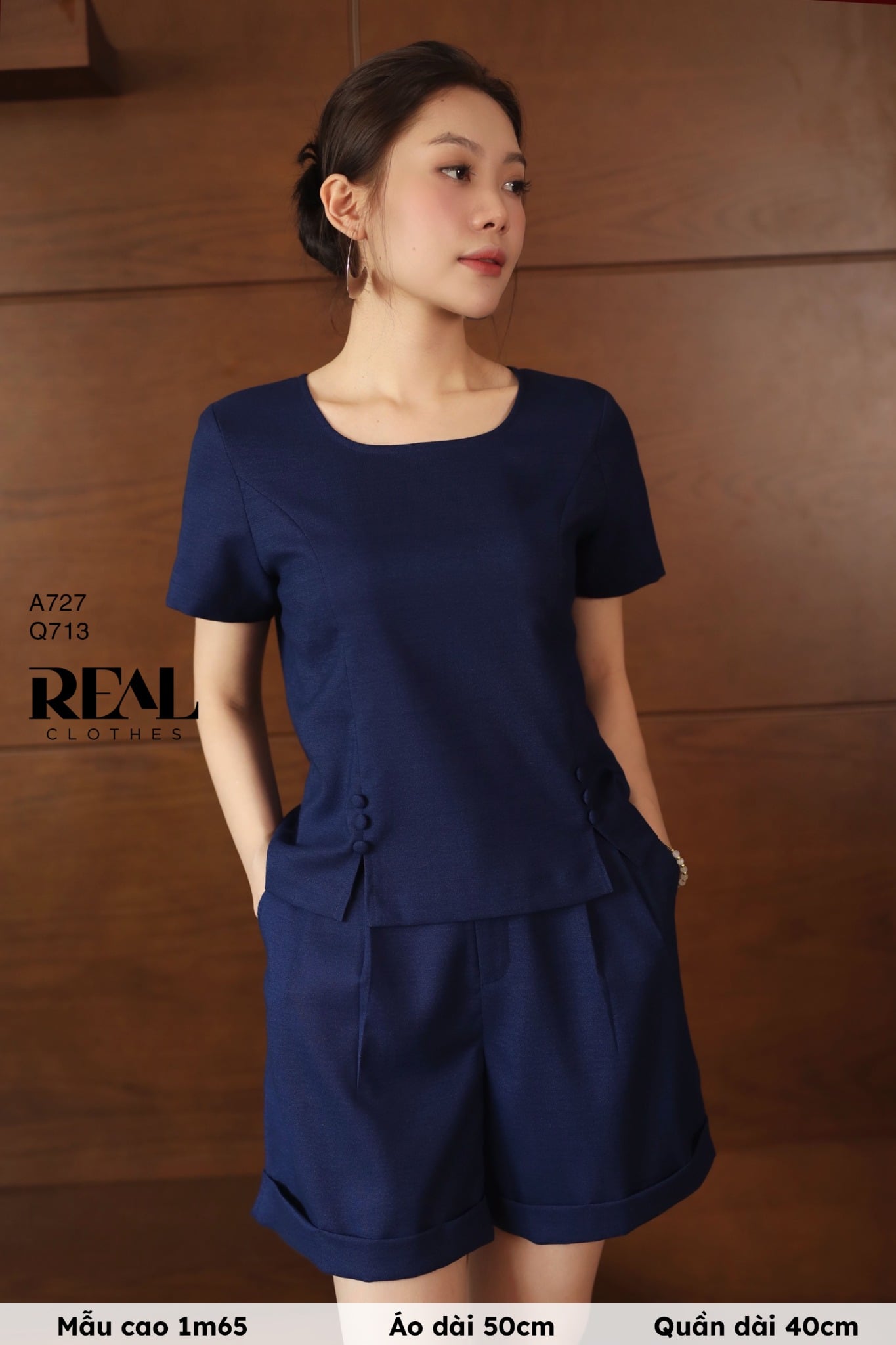 Áo xẻ tà linen SALE