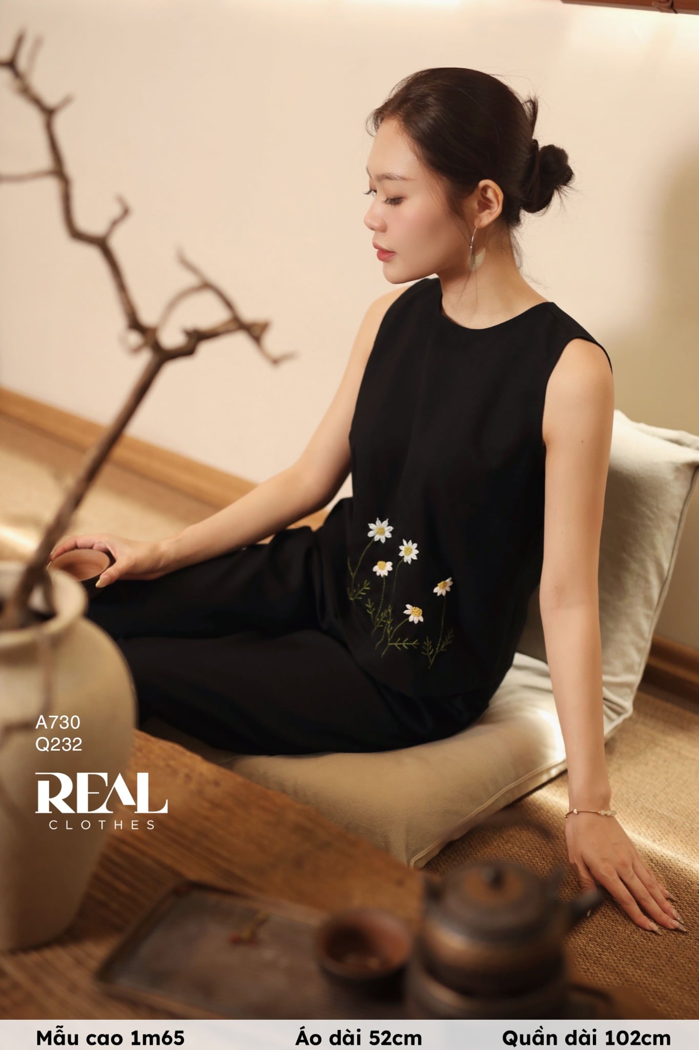 Áo linen thêu tay SALE