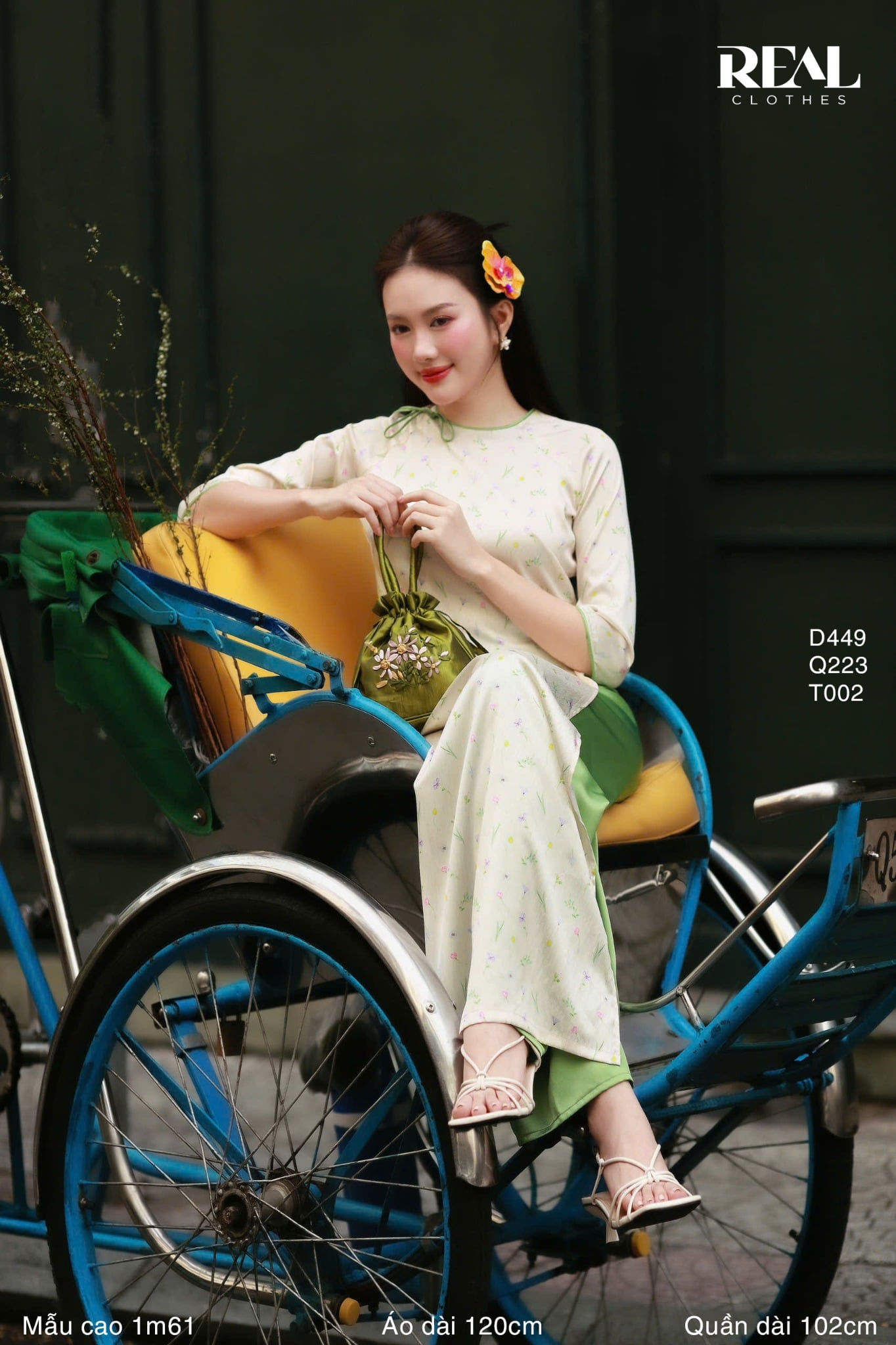 Áo dài cách tân Linh Lan