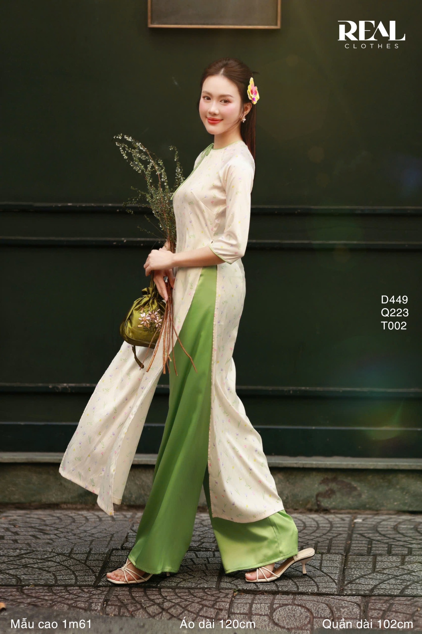 Áo dài cách tân Linh Lan