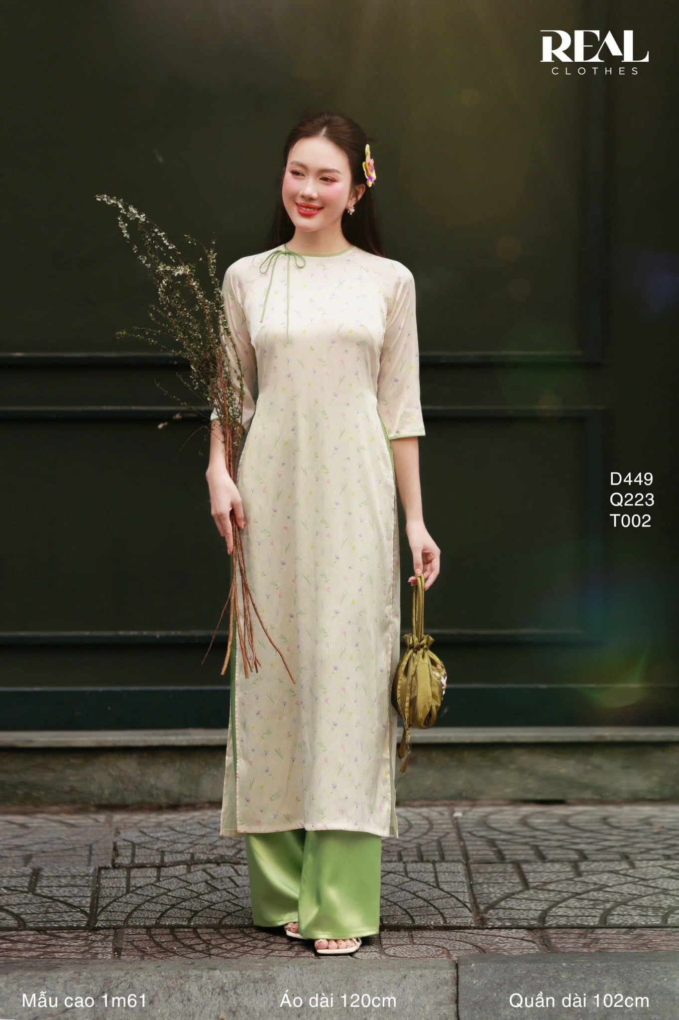 Áo dài cách tân Linh Lan