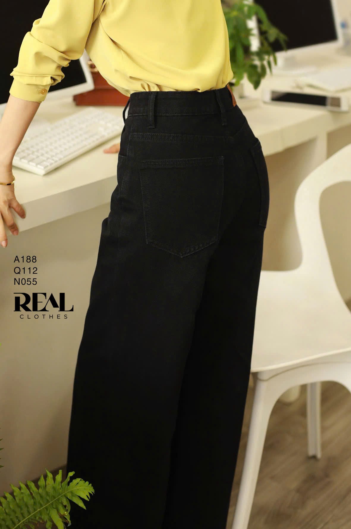 Quần Jeans suông đen SALE