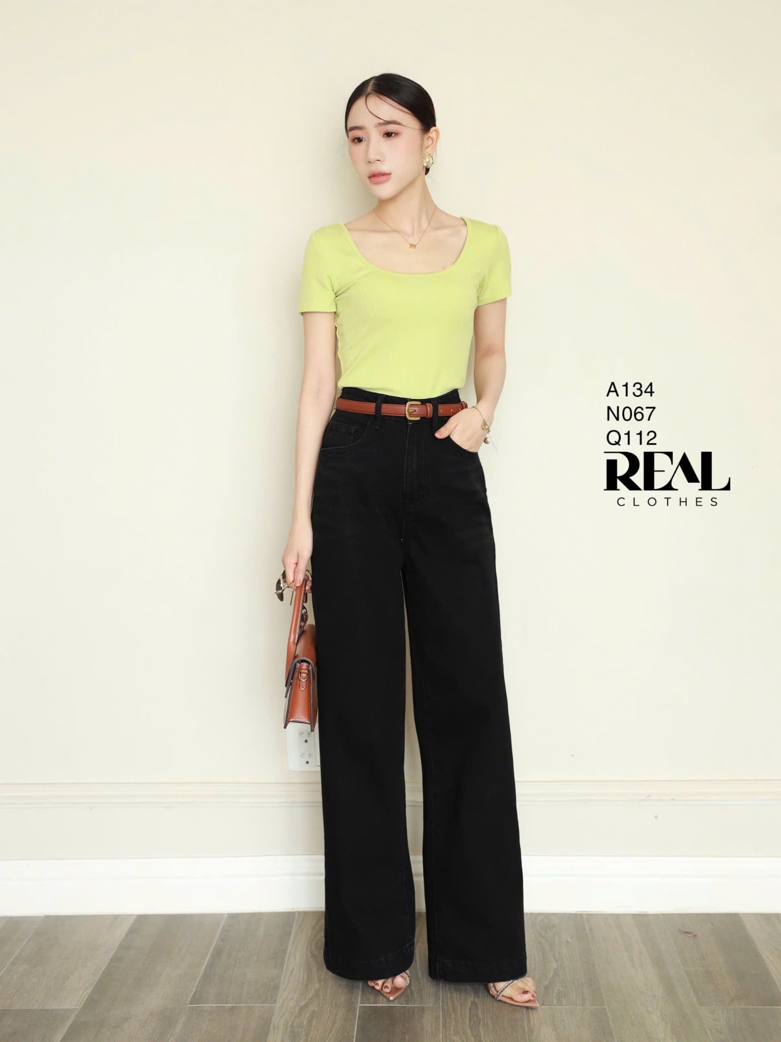  Quần Jeans suông đen SALE 