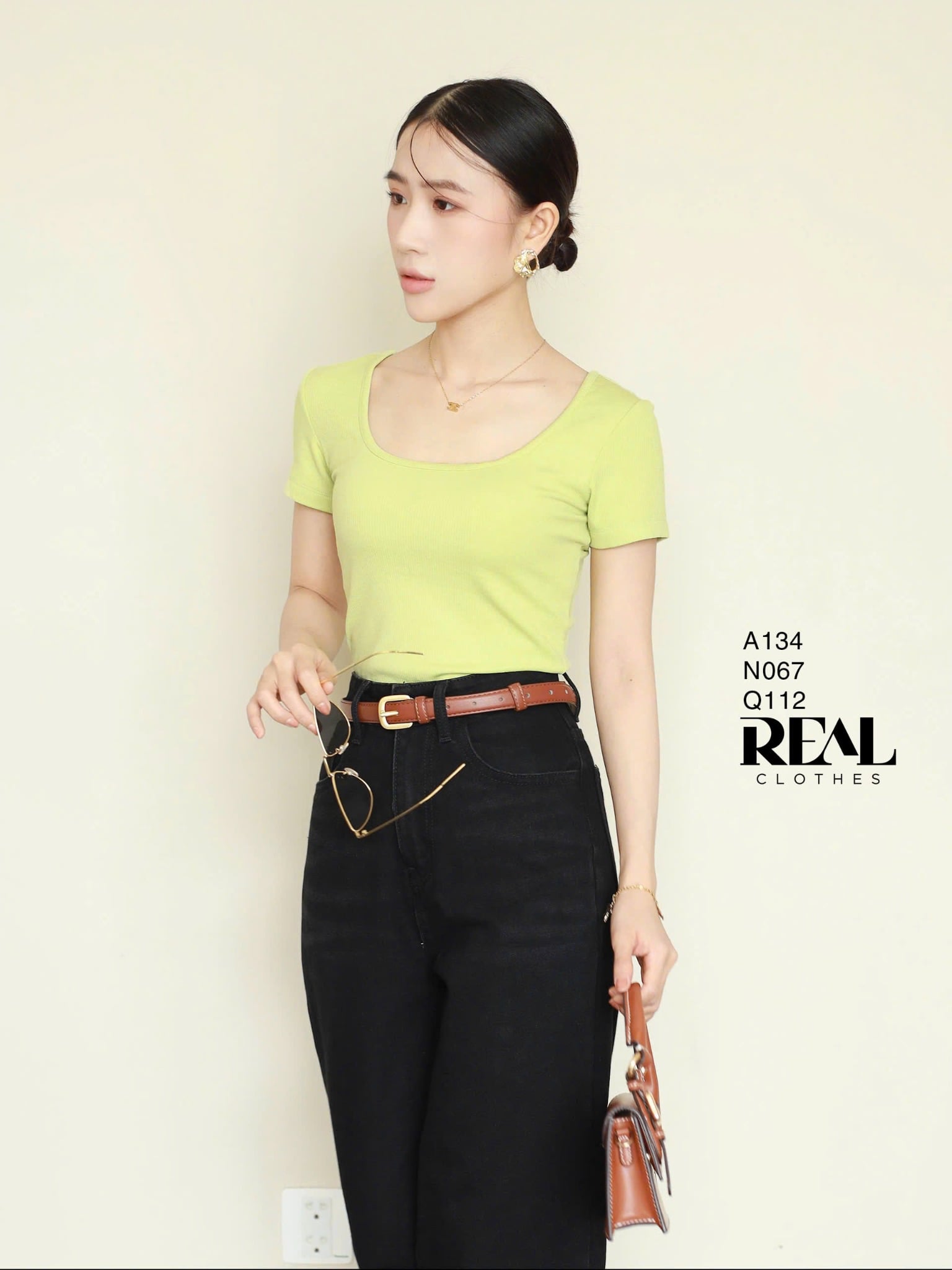 Quần Jeans suông đen SALE