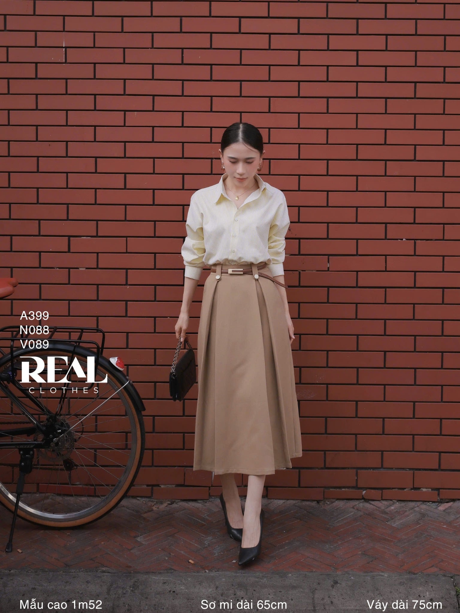 Váy 2 xếp nút SALE