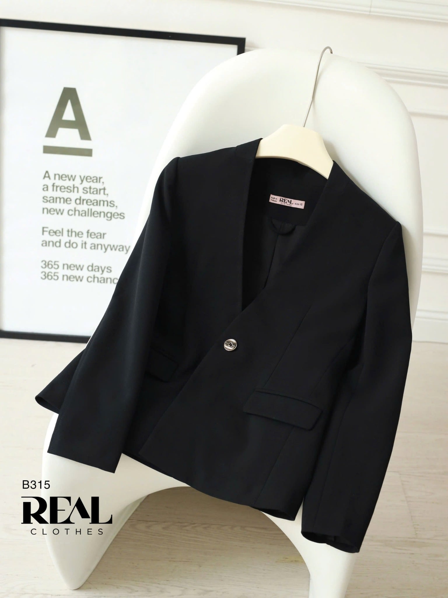 Blazer cổ tim SALE - size XS