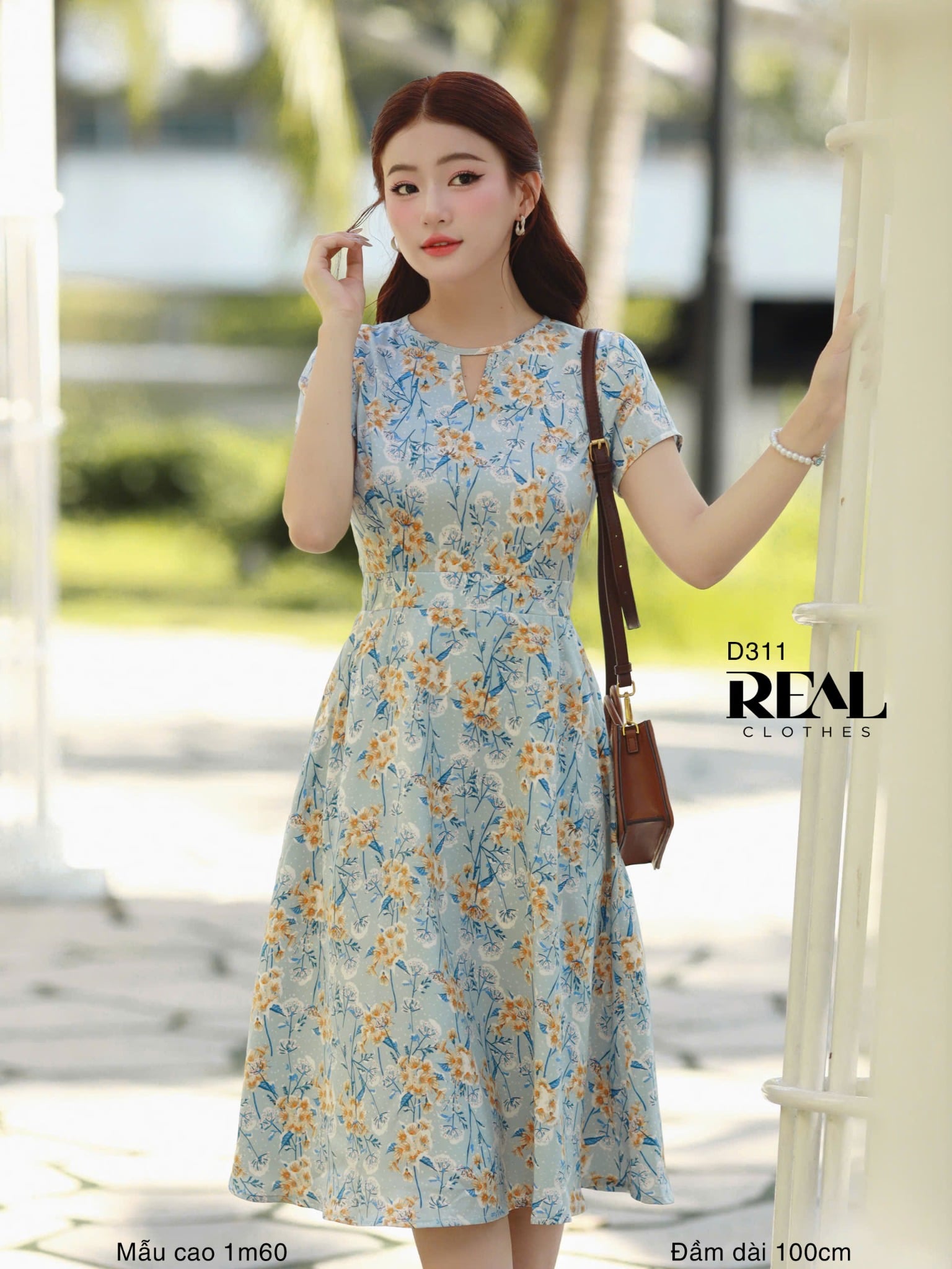 Đầm cổ tròn cách điệu hoa SALE