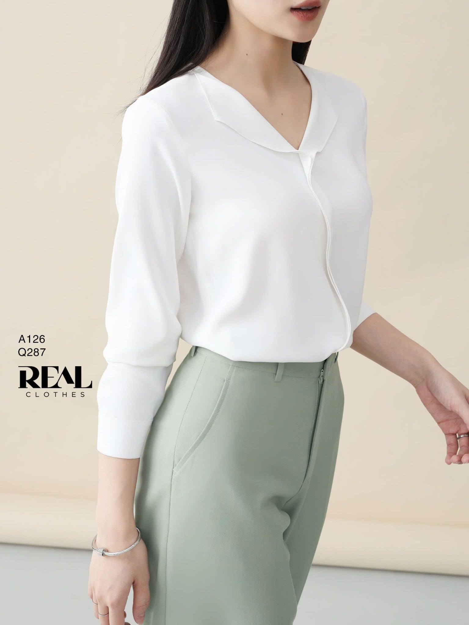 Áo cổ lật SALE
