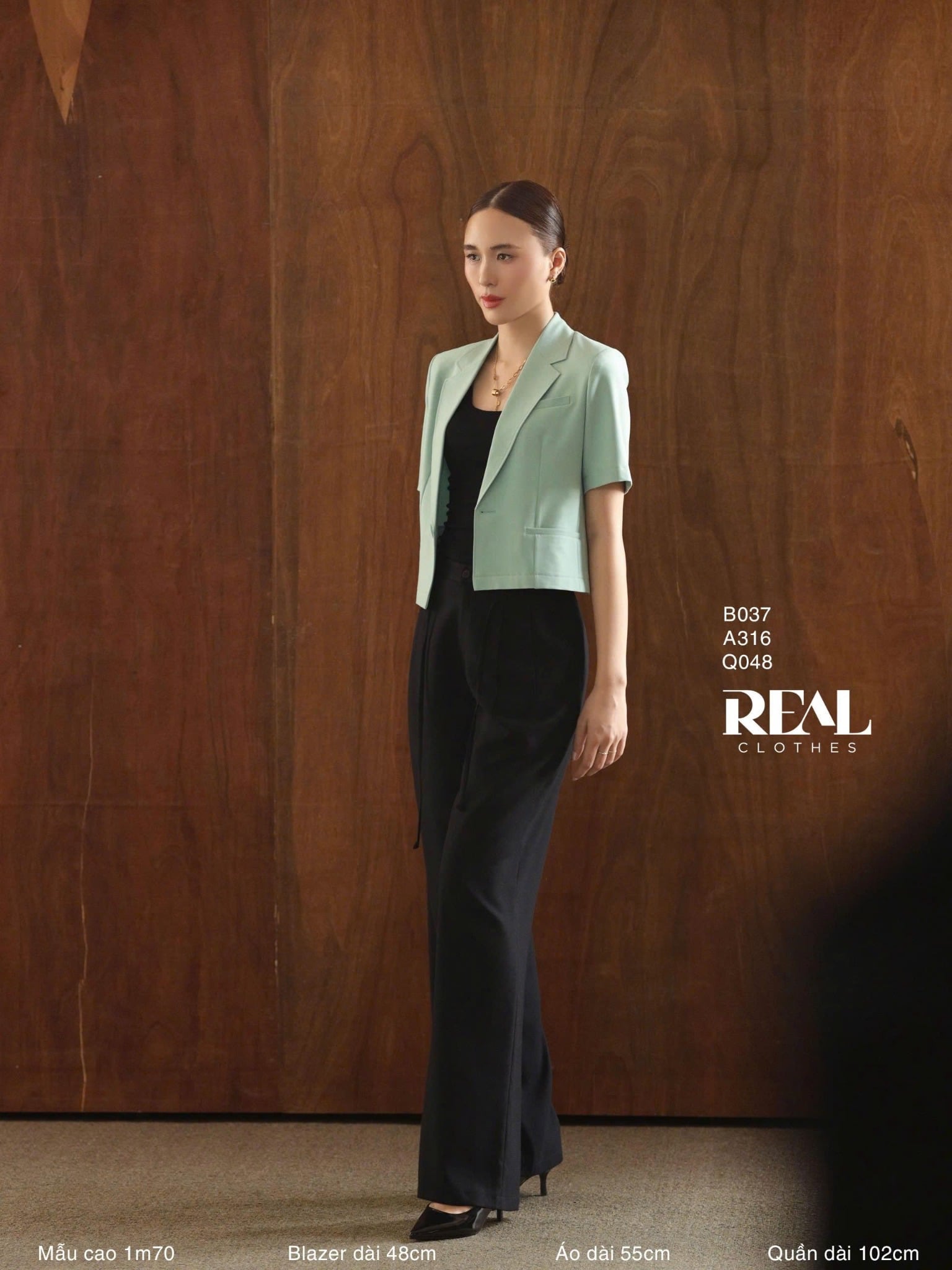 Blazer tay ngắn SALE
