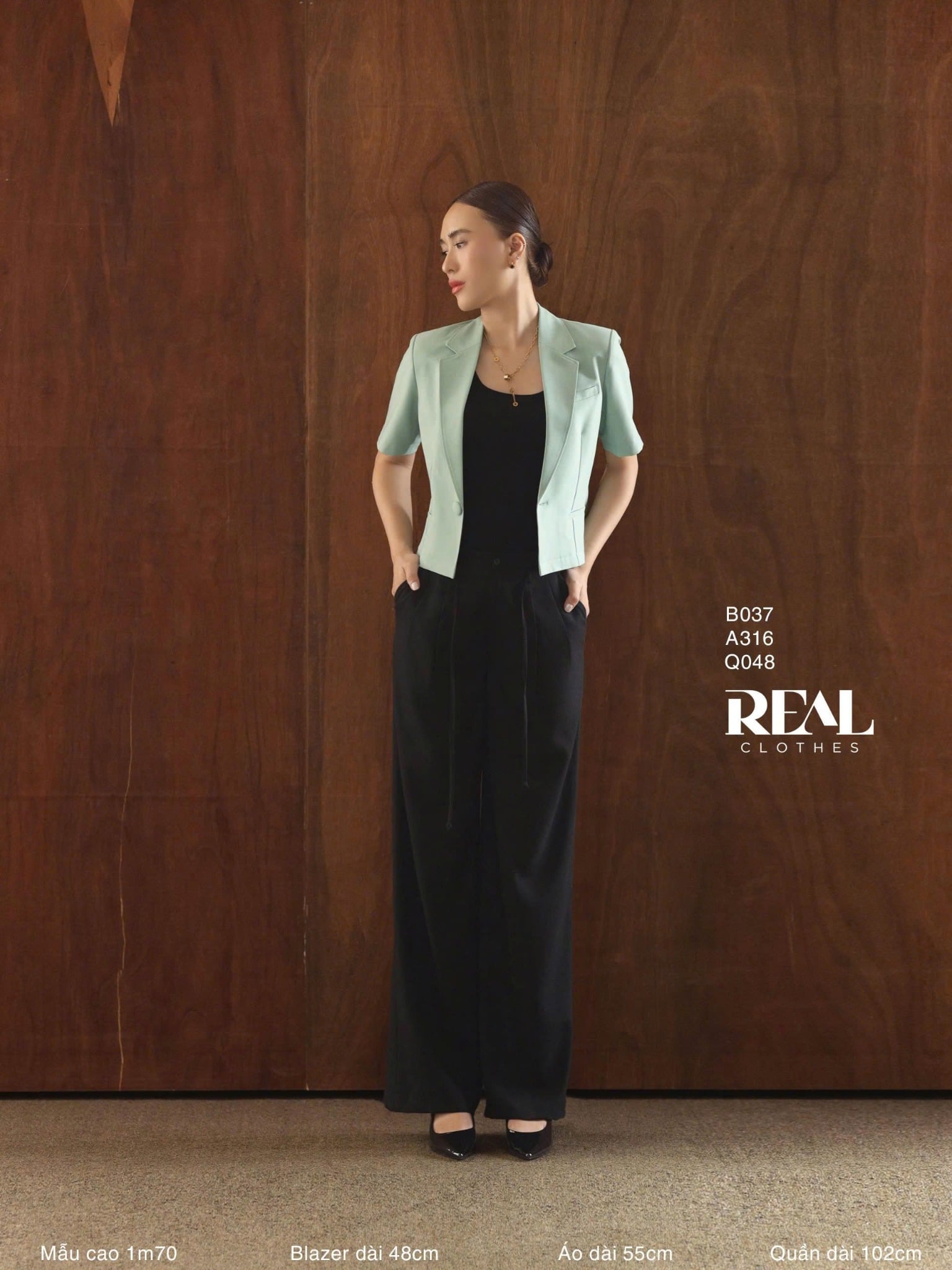 Blazer tay ngắn SALE