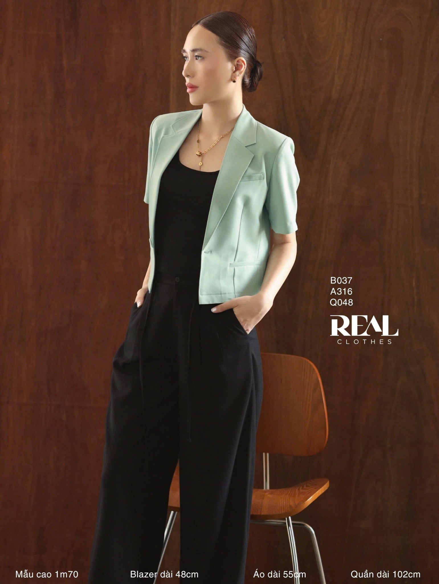 Blazer tay ngắn SALE