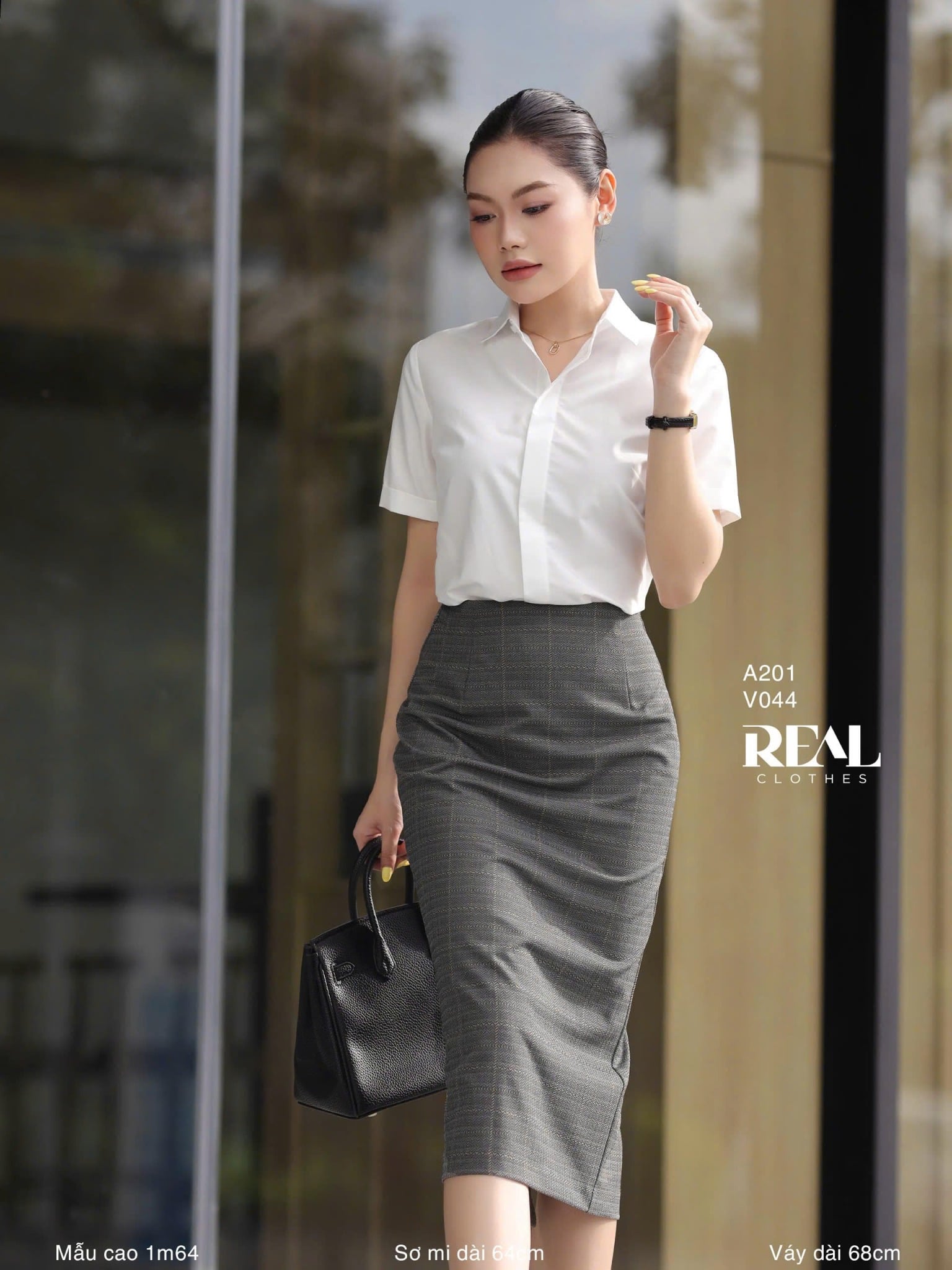 Sơ mi lụa sồi trắng tay đủ