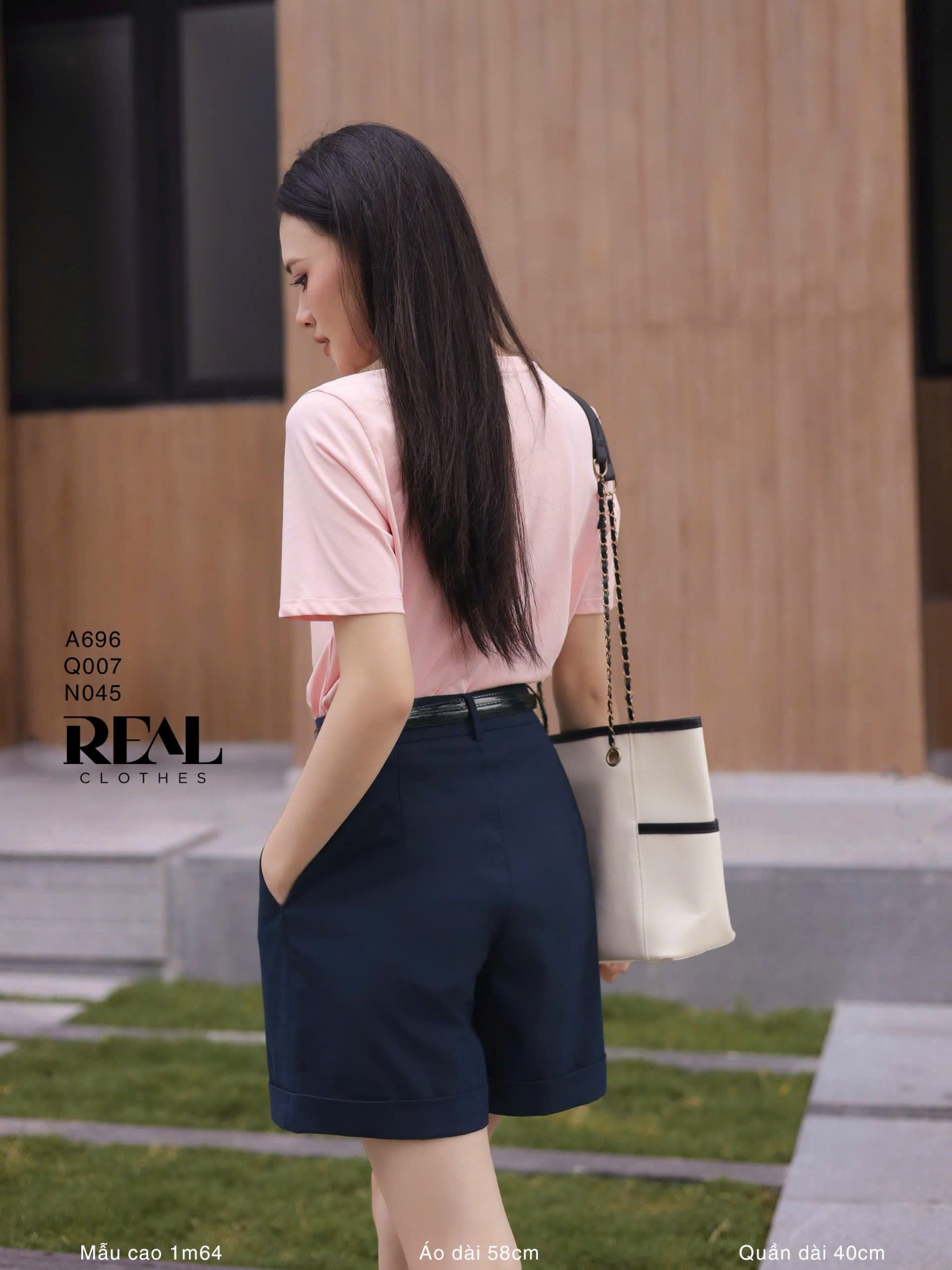 Quần short lật lai xanh đen