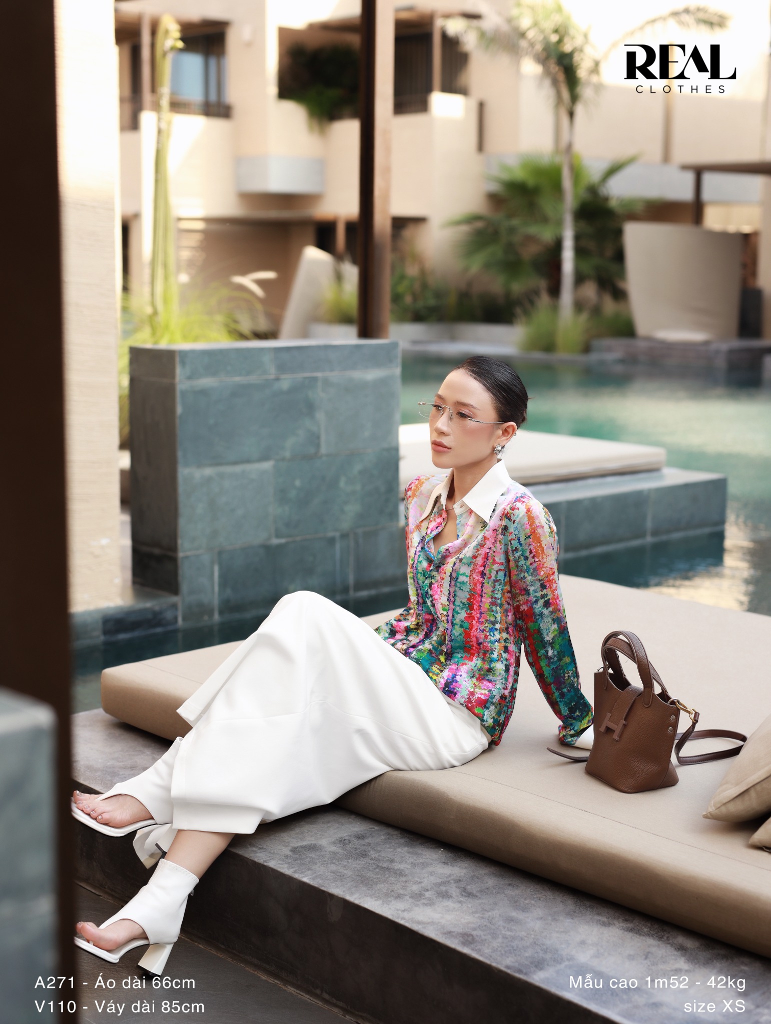 Sơ mi phối cổ họa tiết