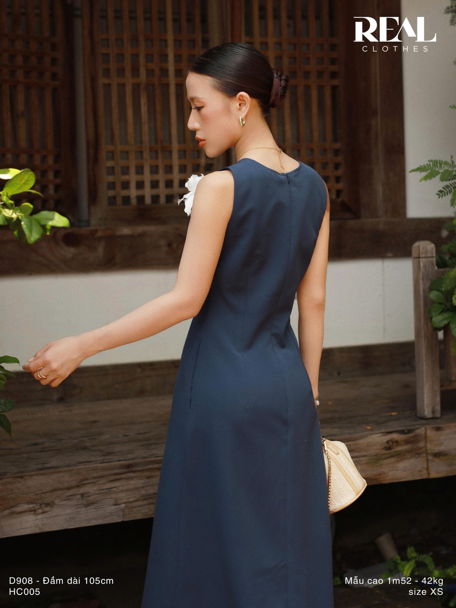 Đầm Moon navy