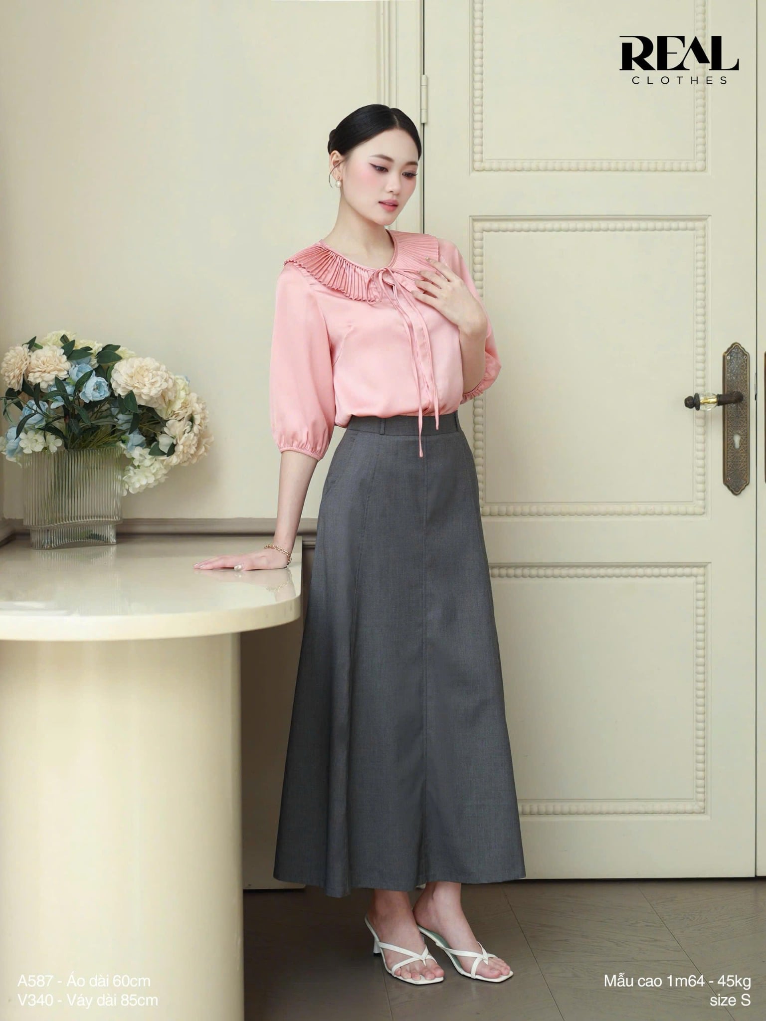 Áo cổ xếp hồng FINAL SALE