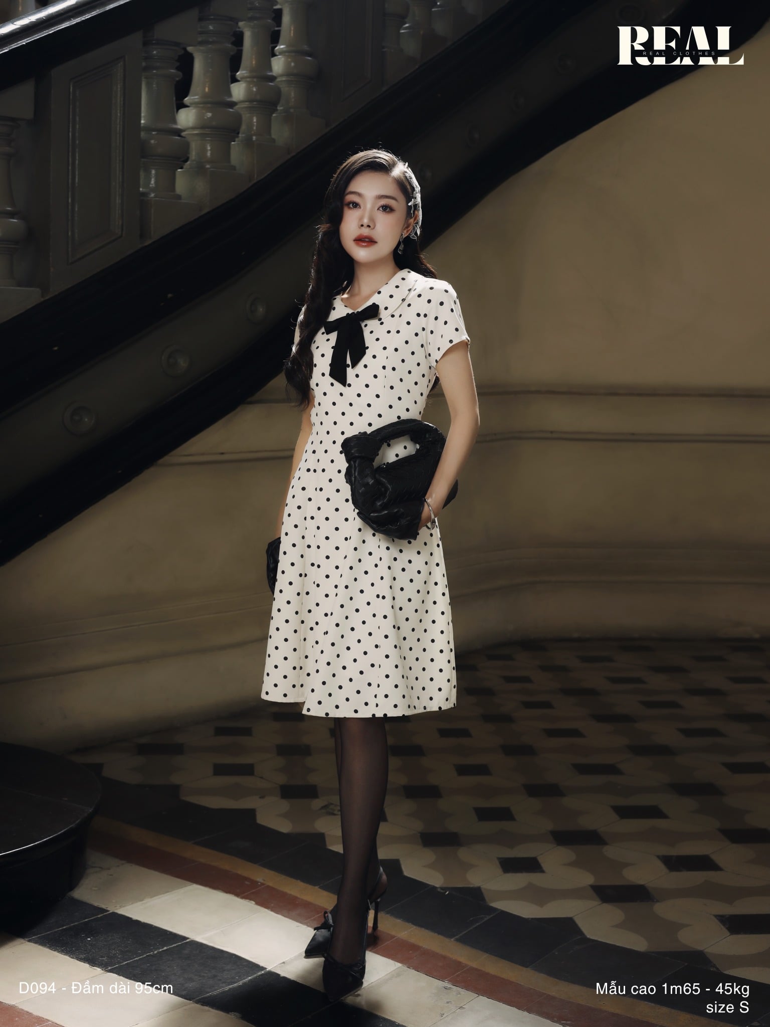  Đầm 8 mảnh cổ lá sen 