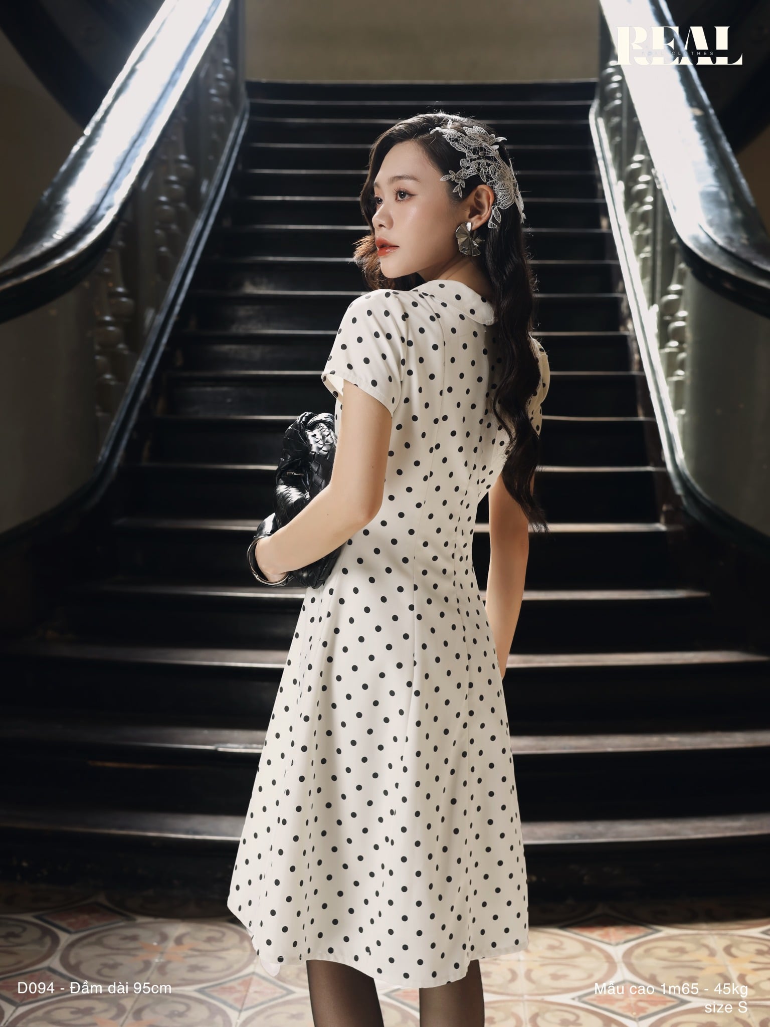 Đầm 8 mảnh cổ lá sen