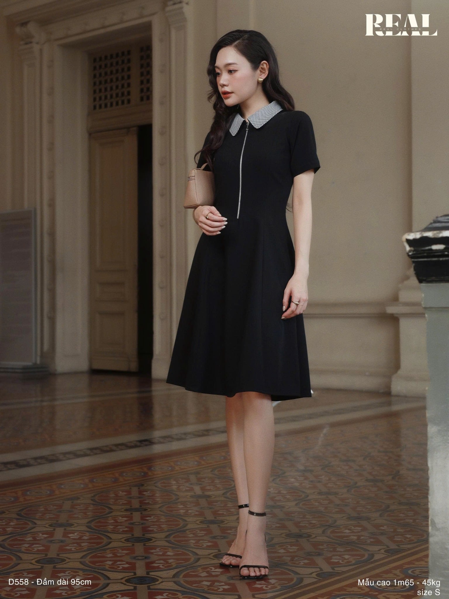 Đầm 8 mảnh Zipper đen MỚI