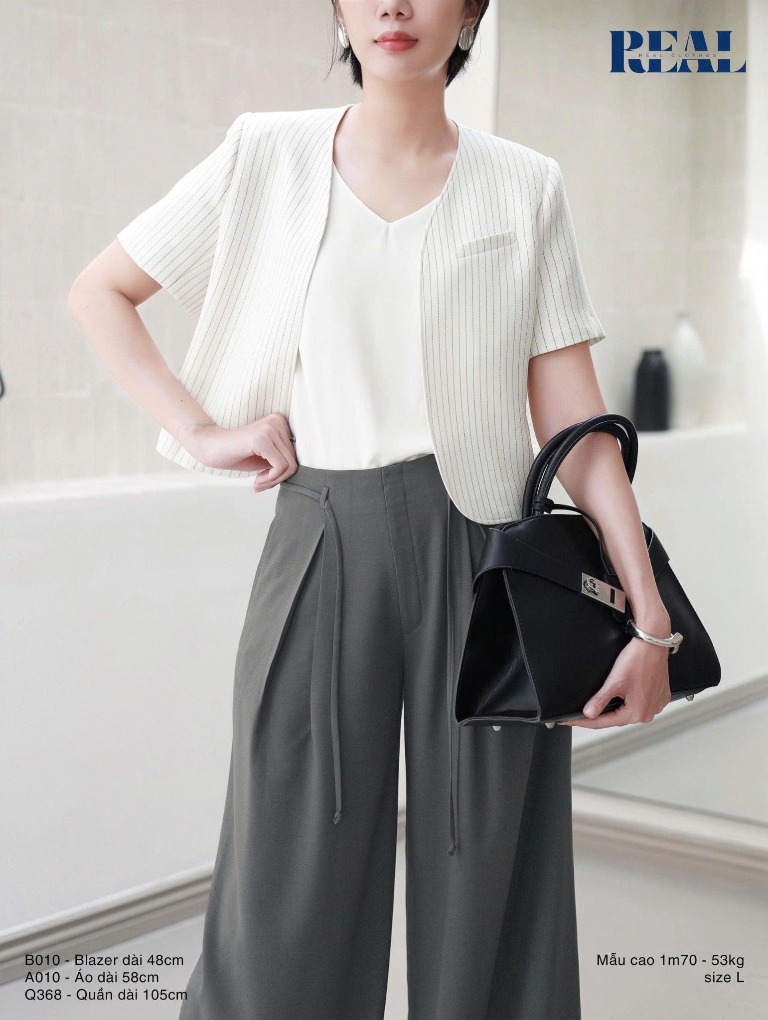 Vest Sunny sọc trắng