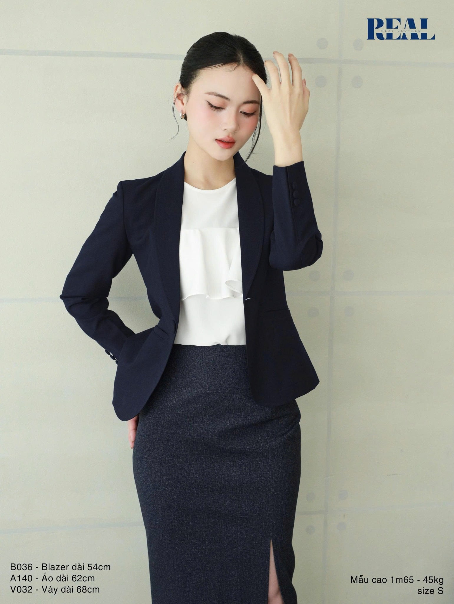  Blazer ngắn tay dài xanh đen 