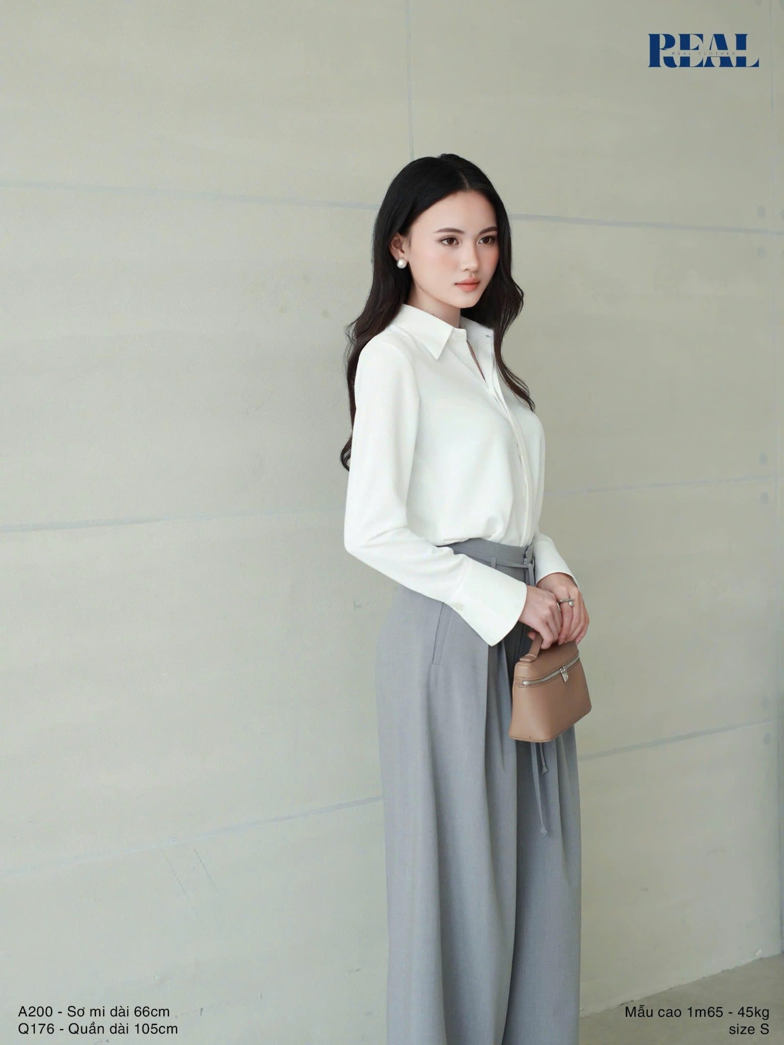 Sơ mi tay loe trắng