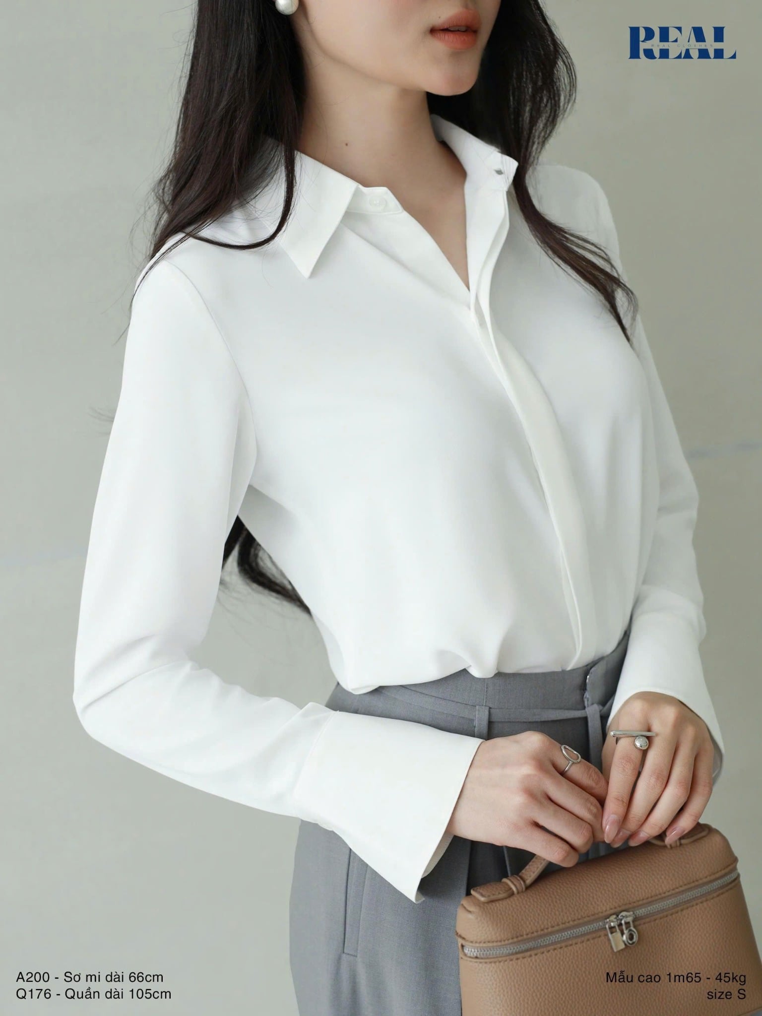  Sơ mi tay loe trắng 