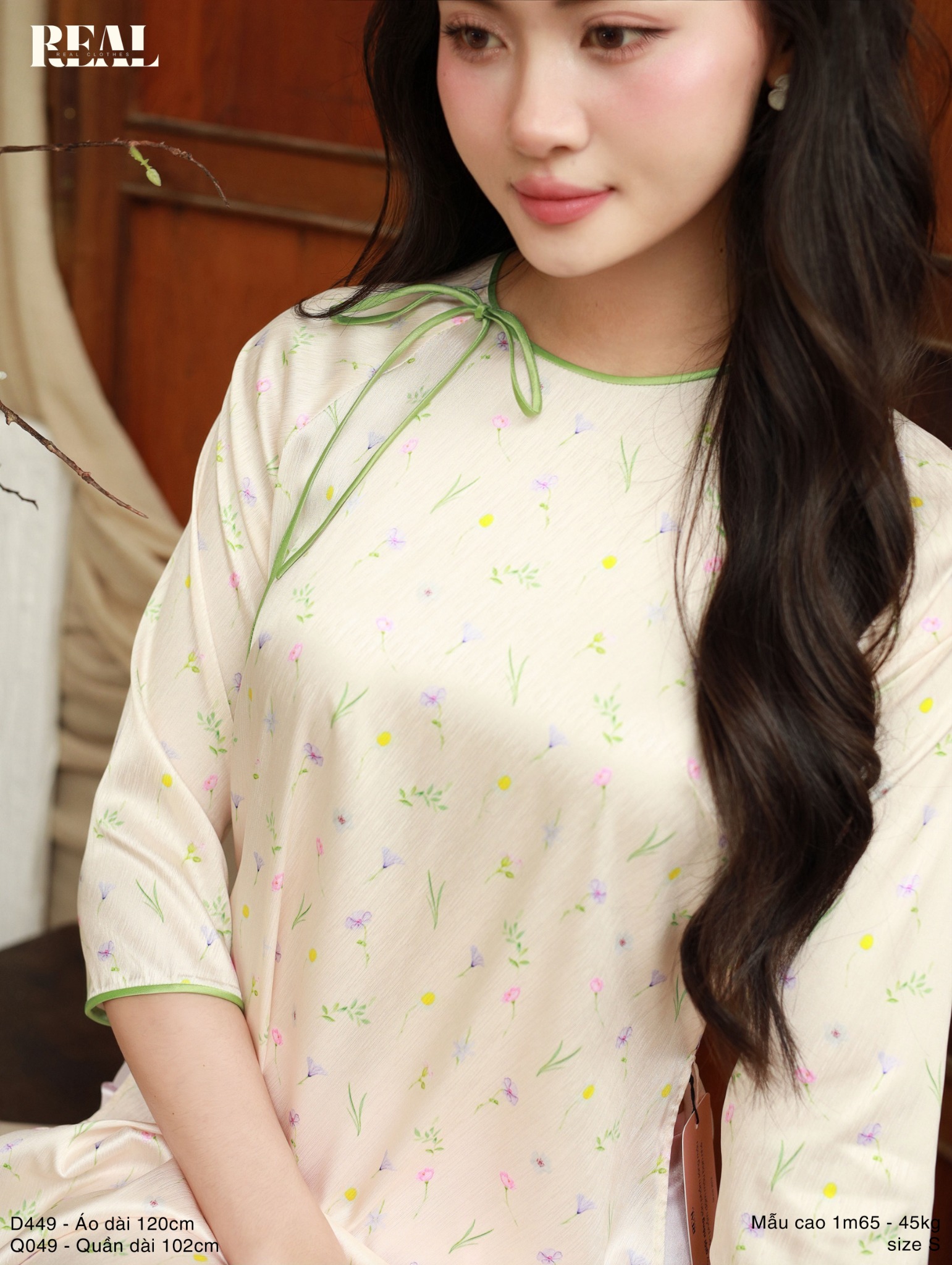 Áo dài cách tân Linh Lan