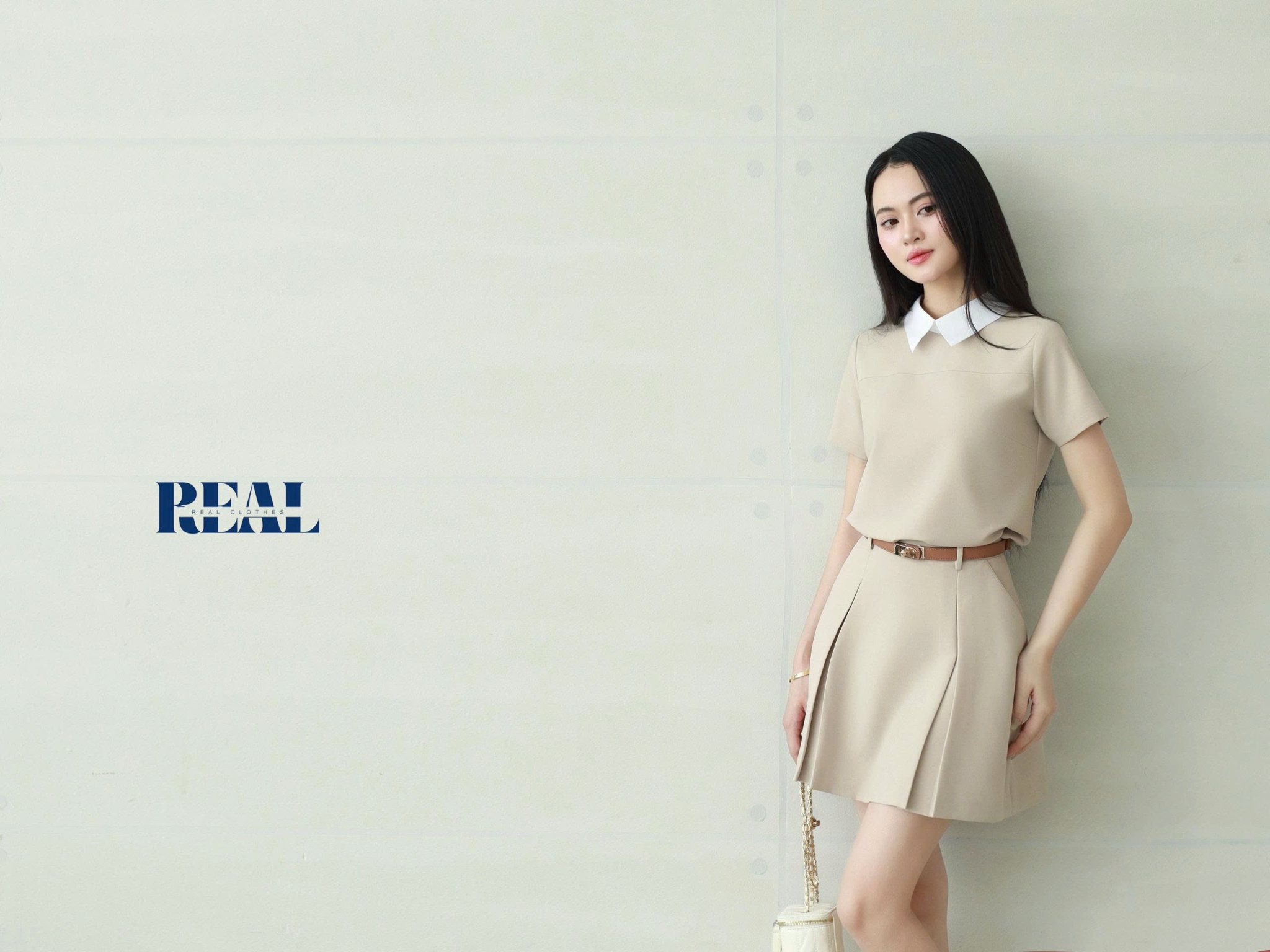Váy xếp li dáng A ngắn
