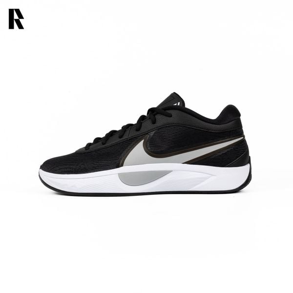 NIKE FREAK 6