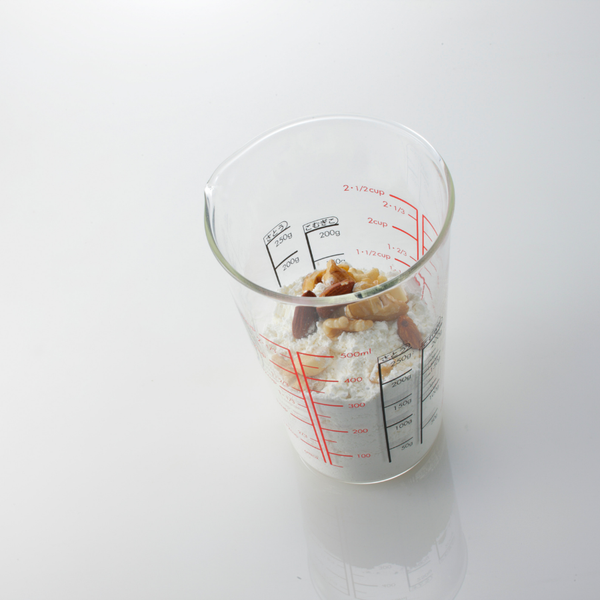 Ca đo lường thủy tinh chịu nhiệt cao cấp Hario measure cup 500ml vạch đo rõ ràng, miệng rót dễ dàng