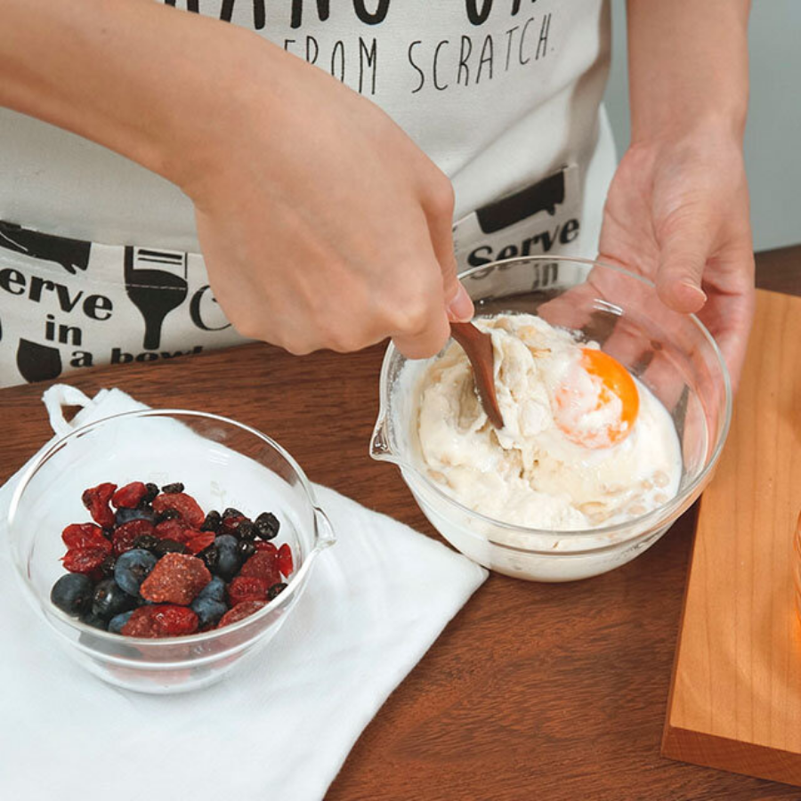  Chén thủy tinh chịu nhiệt cao cấp làm bếp có miệng rót Hario mixing bowl with spout 400ml (Φ131mm) 