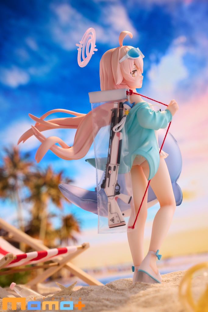25cm FuLL BoX [ Hàng có sẵn ] Mô hình nhân vật Blue Archive - Takanashi Hoshino - Swimsuit ver.