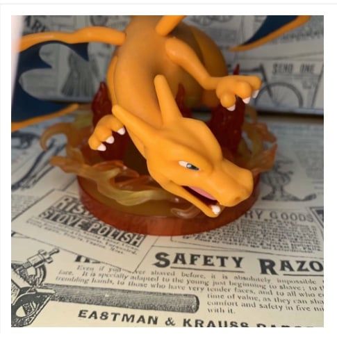 Full Box 18cm [ hỏa tốc hcm ]Mô hình Pokemon rồng lửa charizard cấp 3