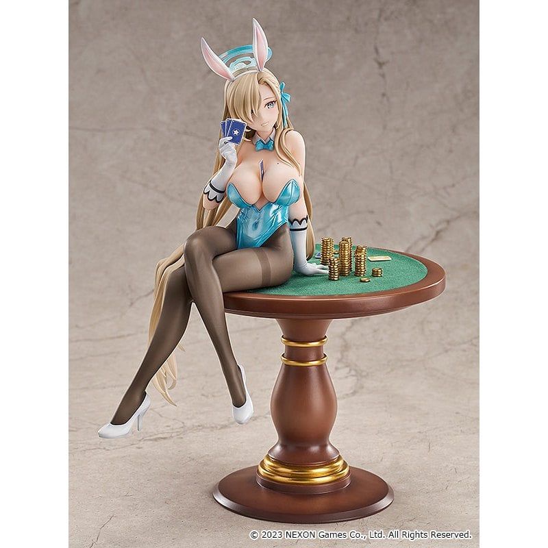 28cm Full Box [ hỏa tốc hcm ] Mô hình Blue Archive Ichinose Asuna Bunny Girl Game Playing
