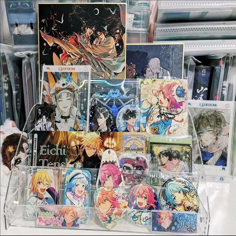 CÓ VIDEO [ Hỏa tốc ][ Vũ Trí Ba ] Kệ mica trưng bày thẻ pokemon yugioh anime k Pop huy hiệu thiệp