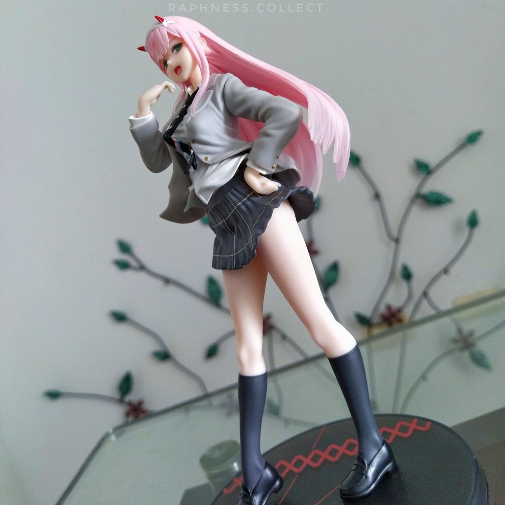 18cm Mô Hình Figure Học Sinh Gương Mẫu Zero Two Darling in the FranXX anime waifu